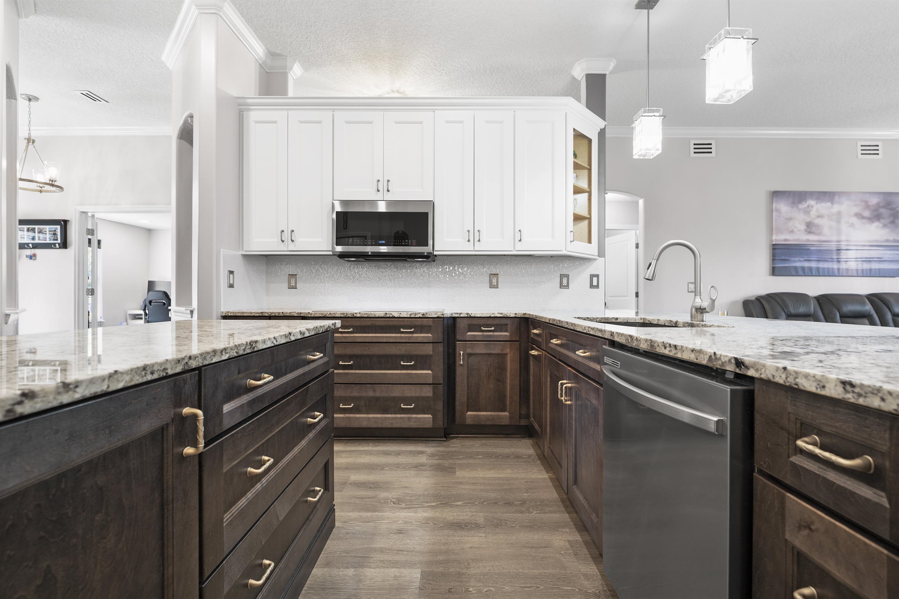 Image 11 of 63 For 1305 Sylvie Ln