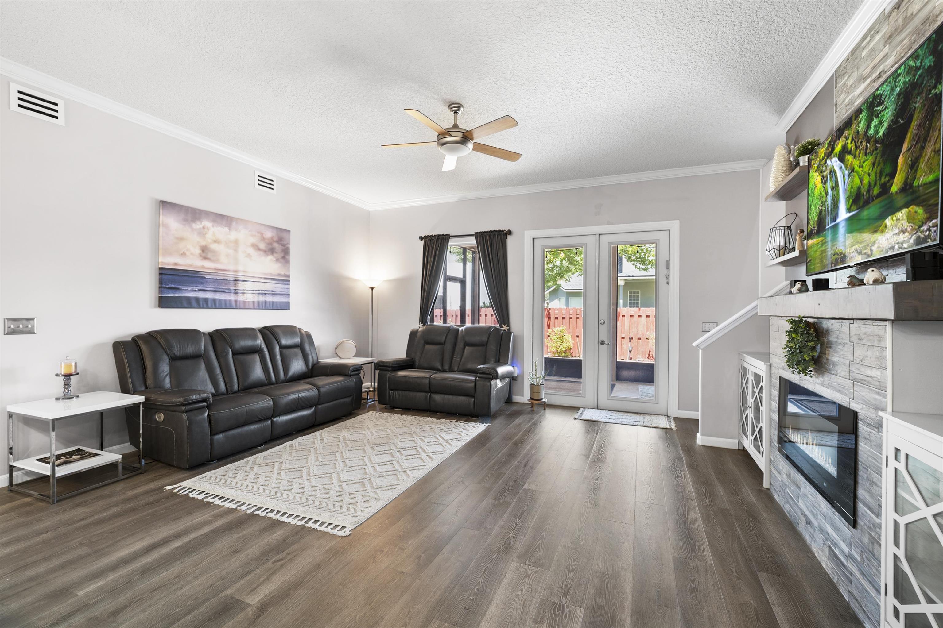 Image 16 of 63 For 1305 Sylvie Ln