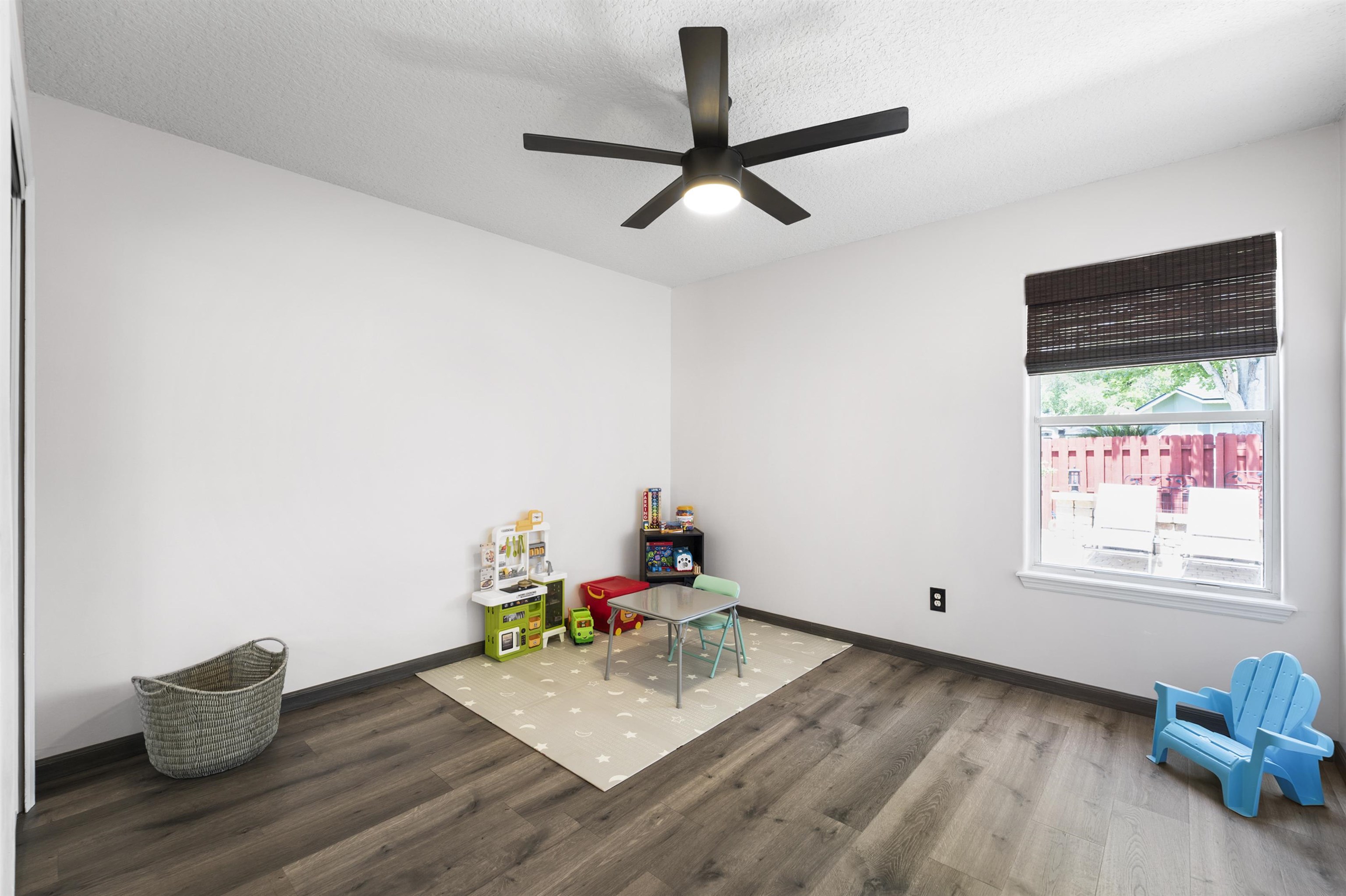 Image 32 of 63 For 1305 Sylvie Ln