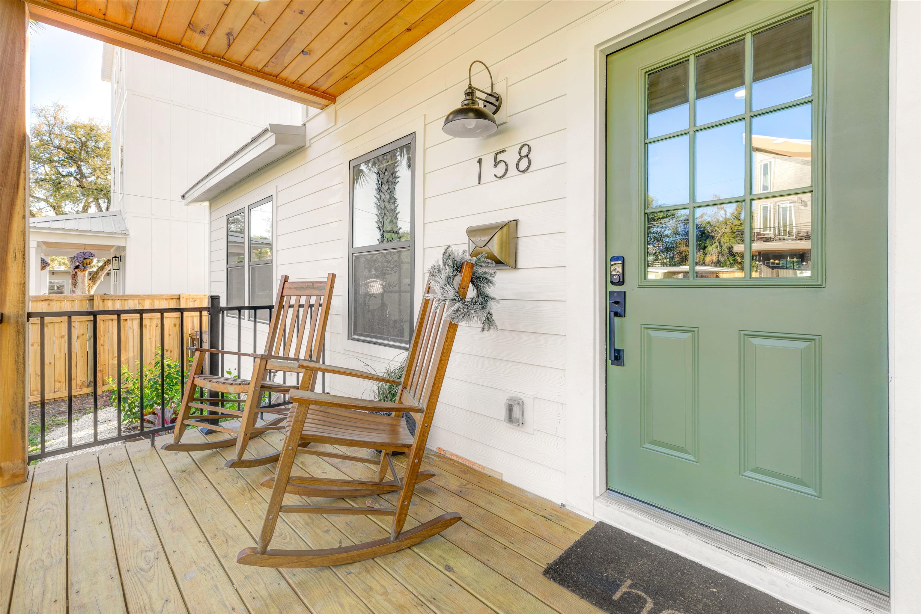 Image 25 of 28 For 158 Blanco St