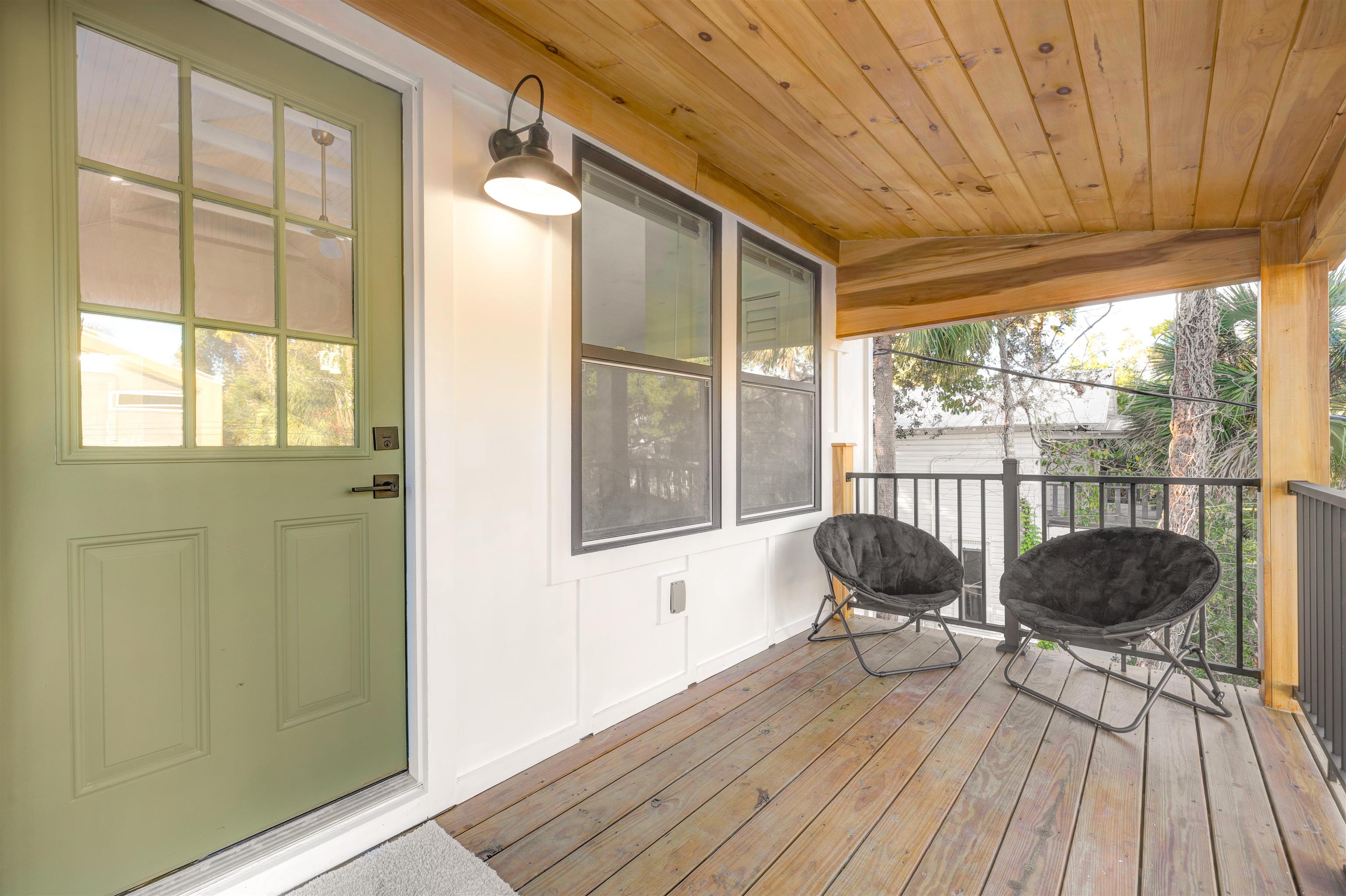 Image 4 of 28 For 158 Blanco St