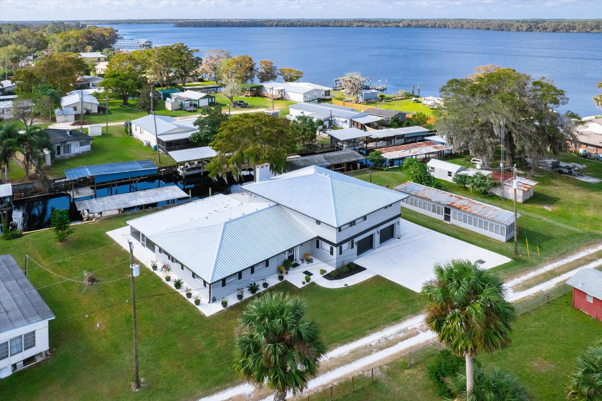 Image 47 of 66 For 107 Betty Rd