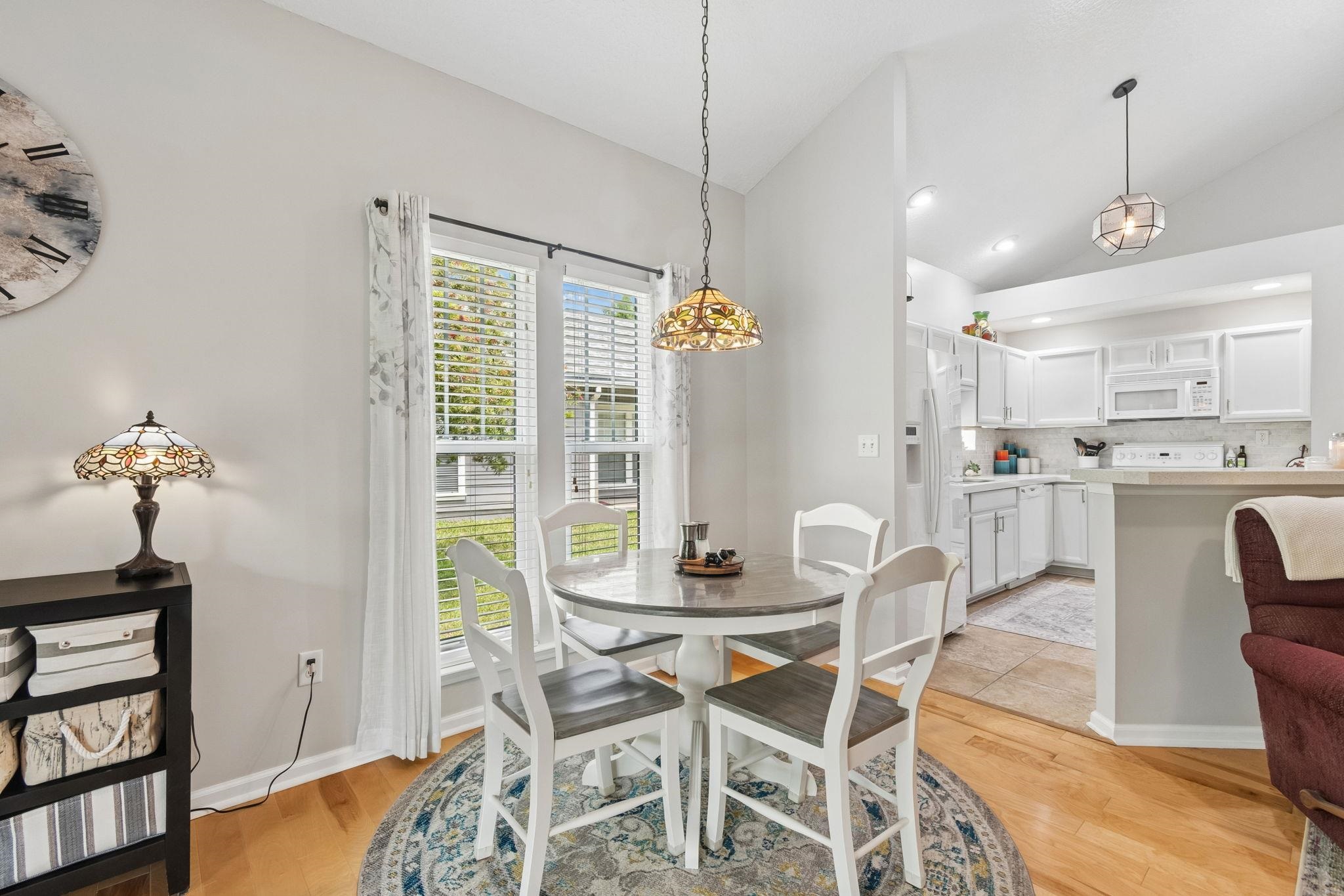 Image 23 of 61 For 141 Churchill Drive N