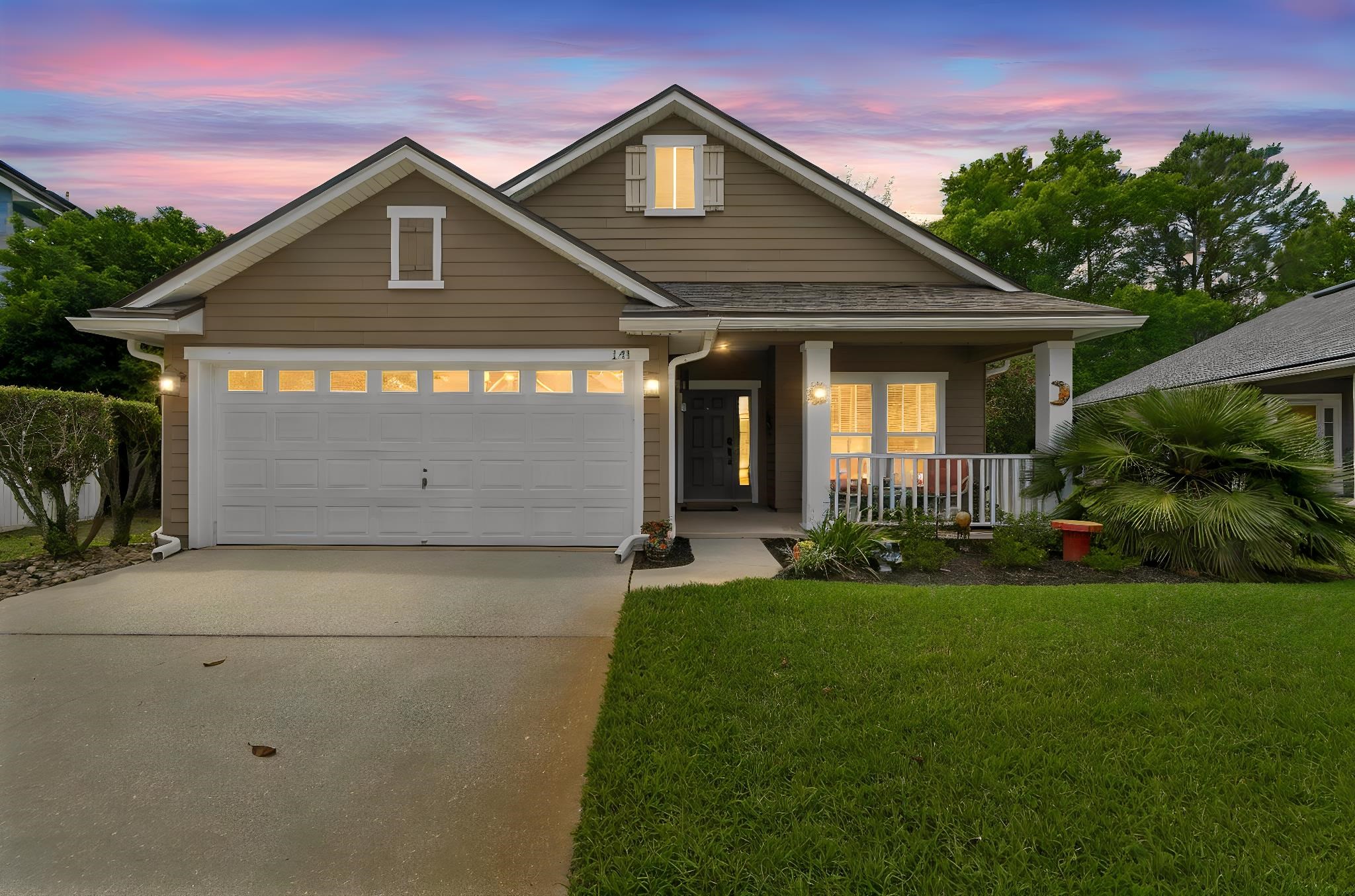 Image 4 of 61 For 141 Churchill Drive N