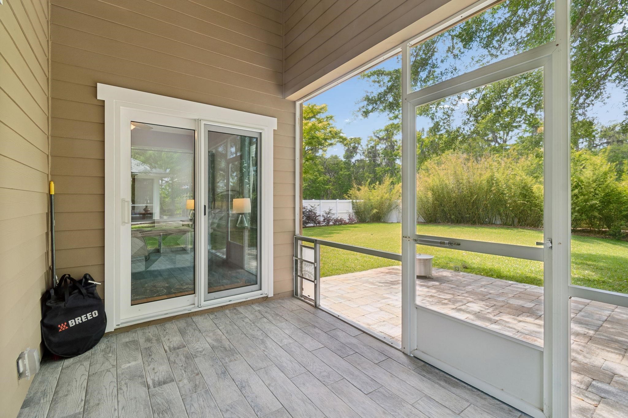 Image 45 of 61 For 141 Churchill Drive N