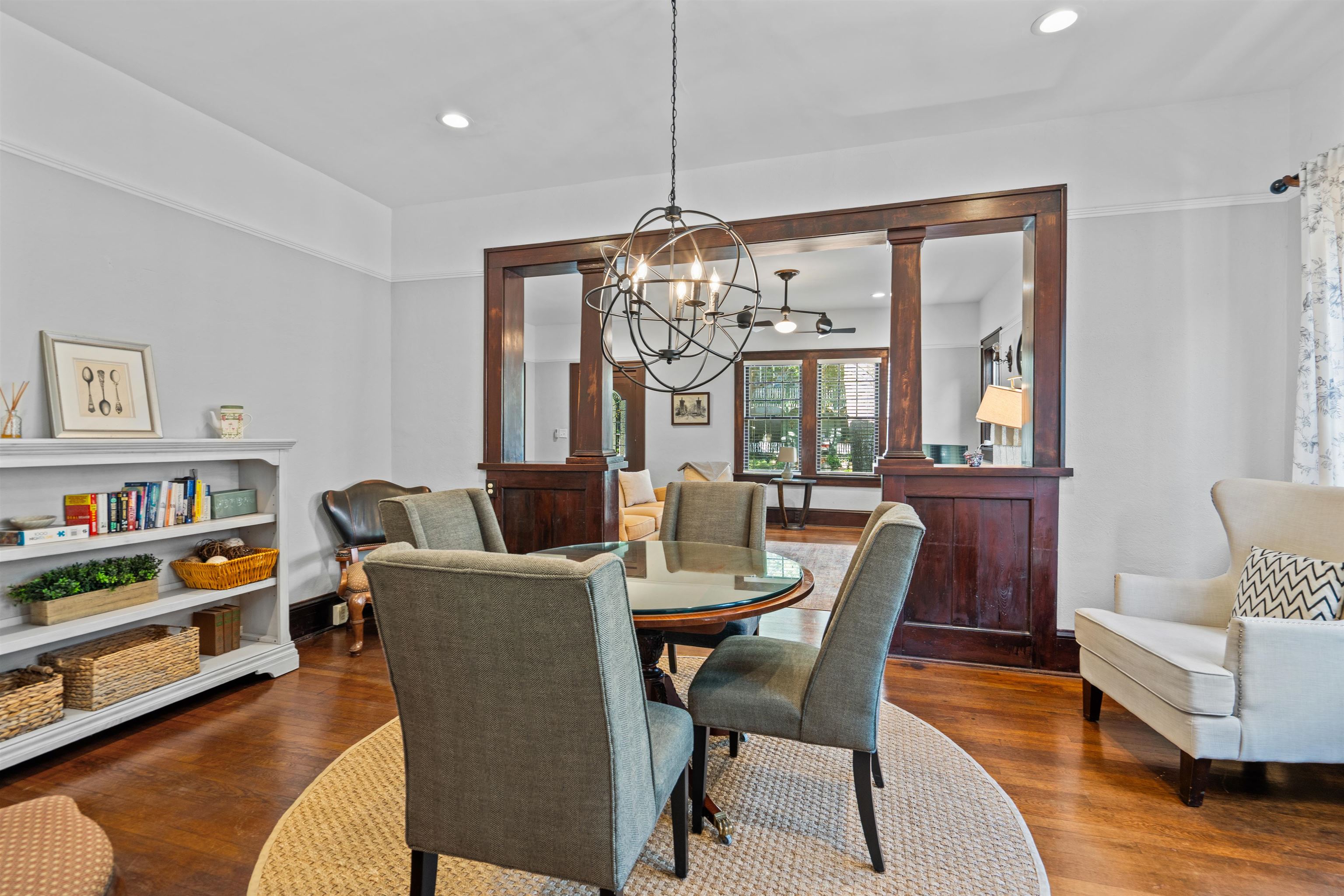 Image 14 of 52 For 15 Sevilla Street