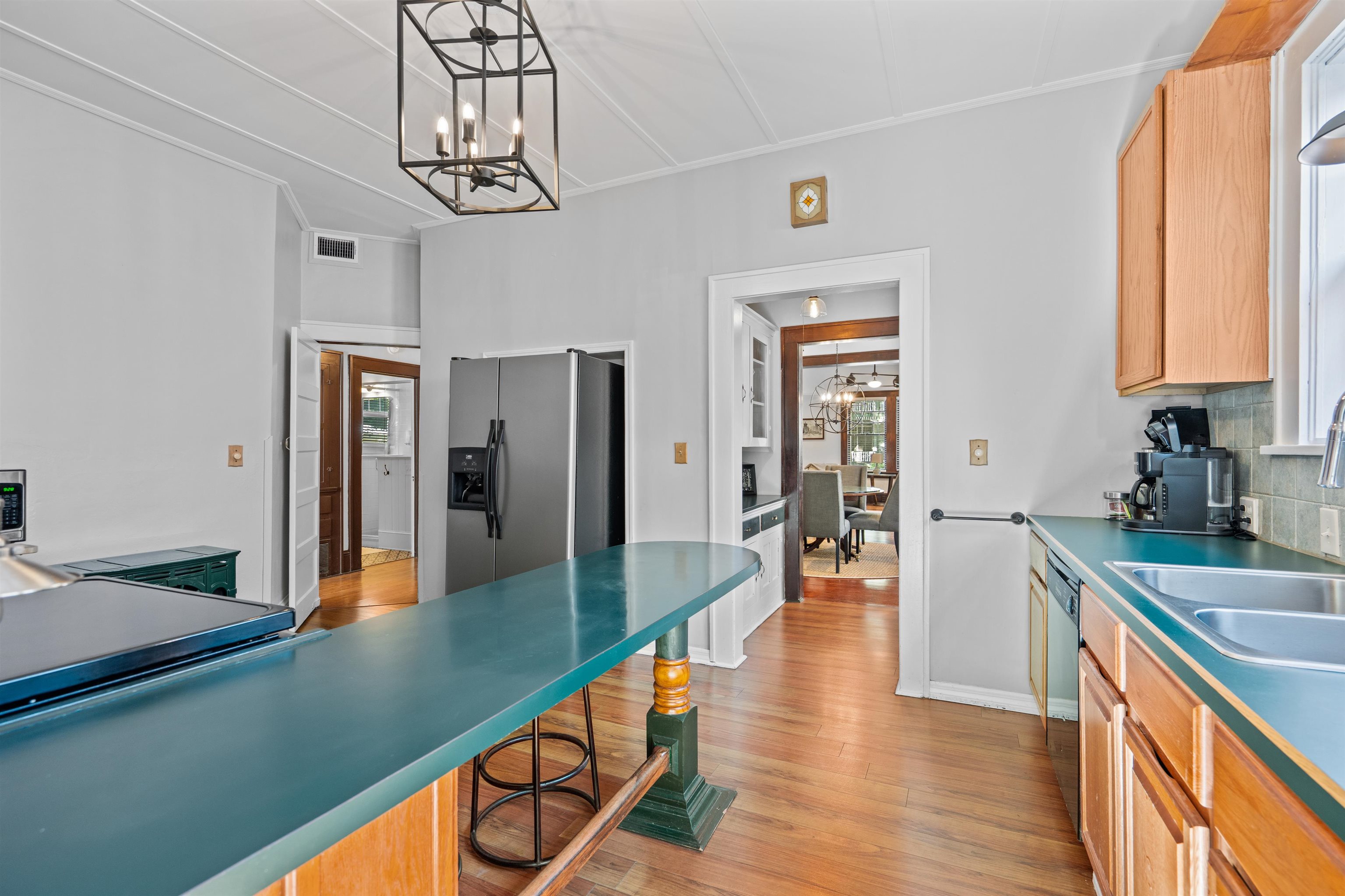 Image 19 of 52 For 15 Sevilla Street