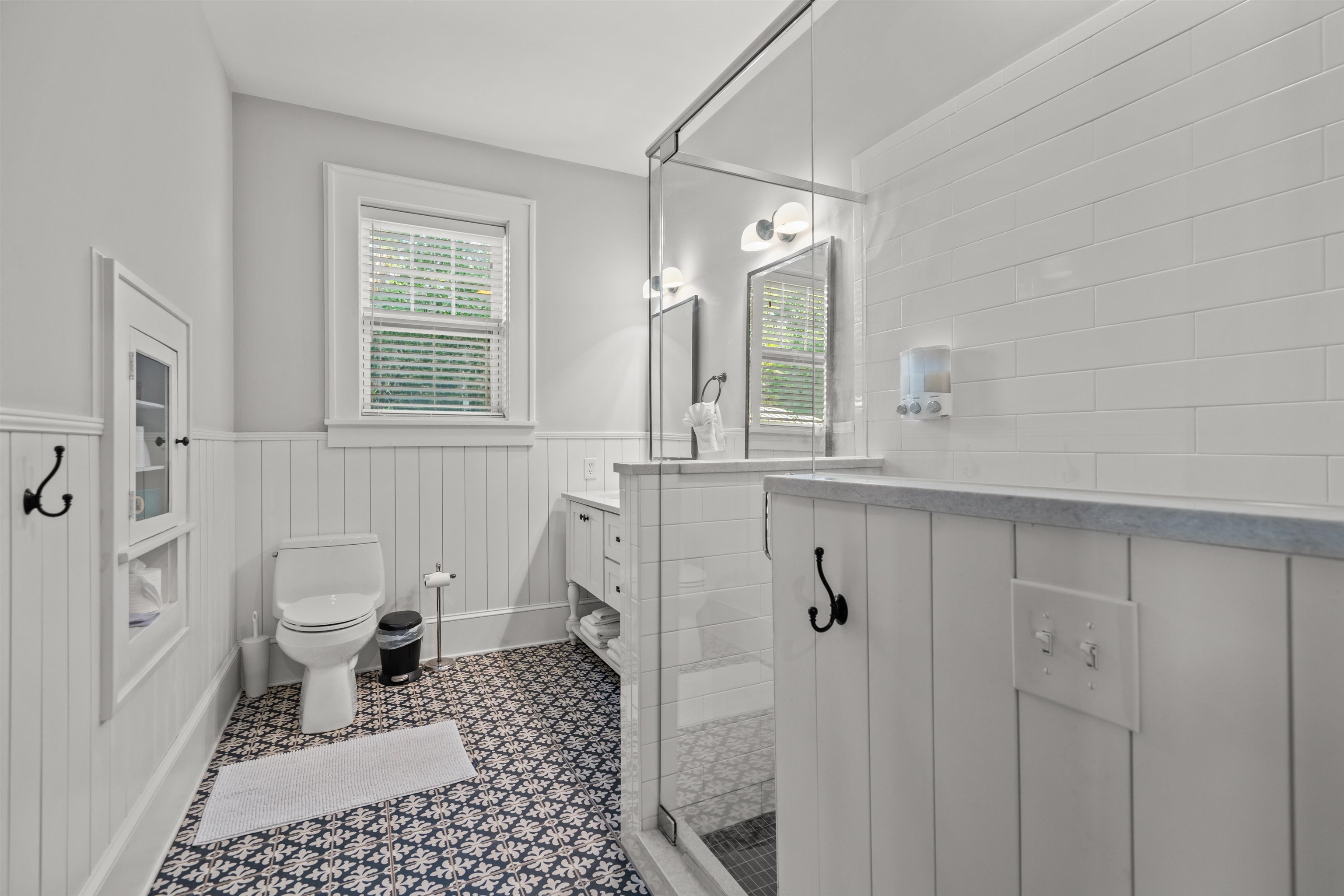 Image 27 of 52 For 15 Sevilla Street