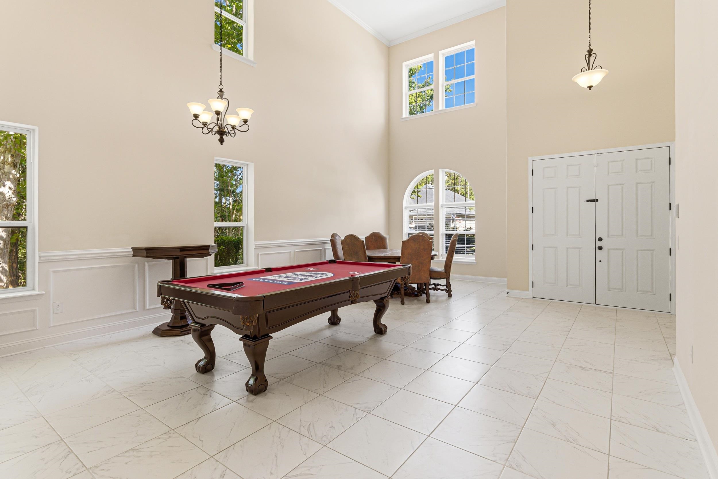 Image 16 of 44 For 299 Islesbrook