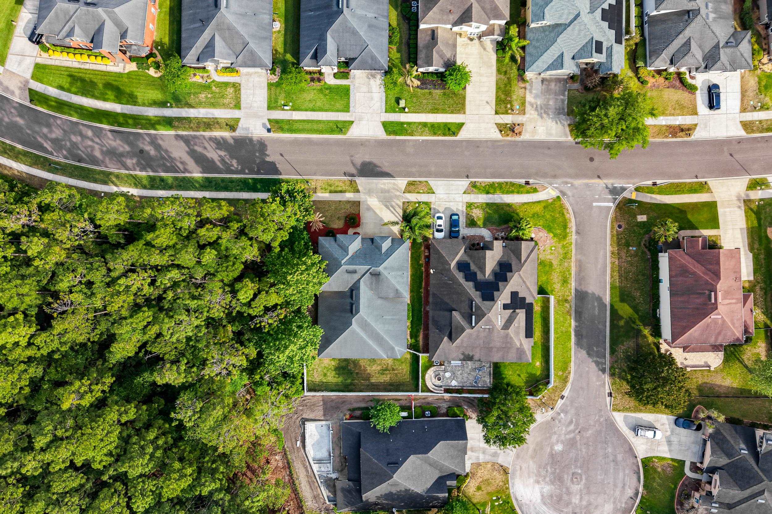 Image 34 of 44 For 299 Islesbrook