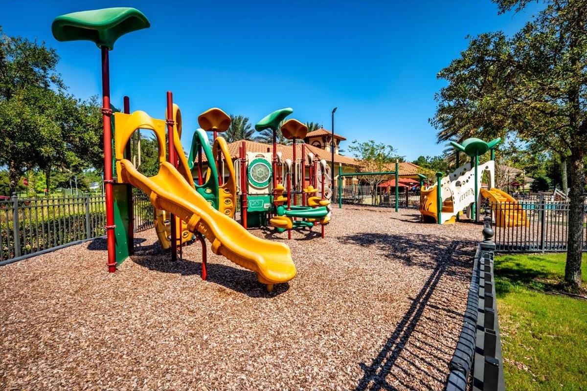 Image 40 of 44 For 299 Islesbrook