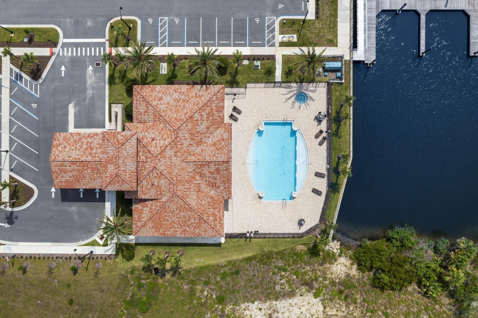 Image 19 of 21 For 6 Rio Vista Dr