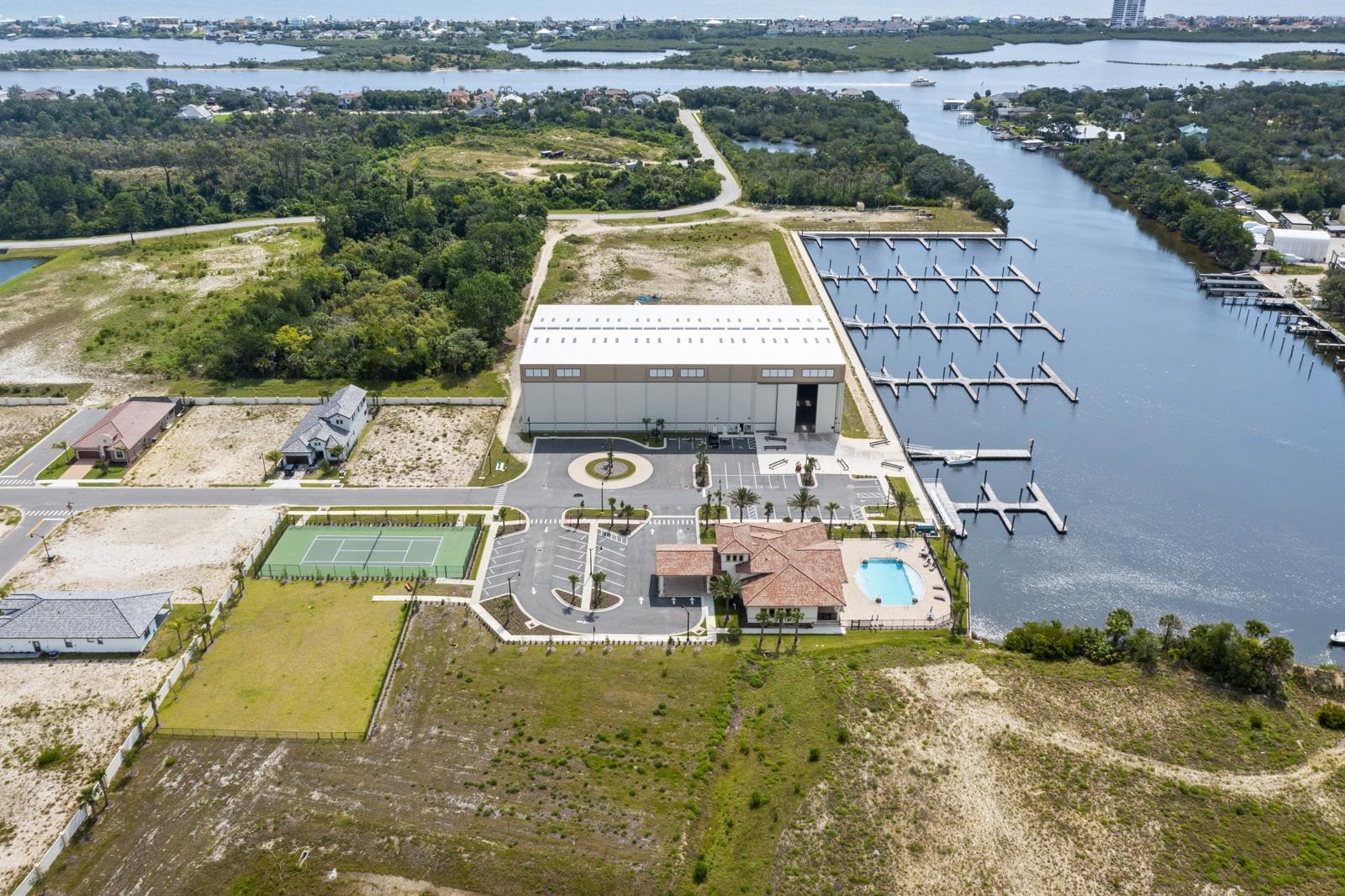 Image 4 of 21 For 6 Rio Vista Dr