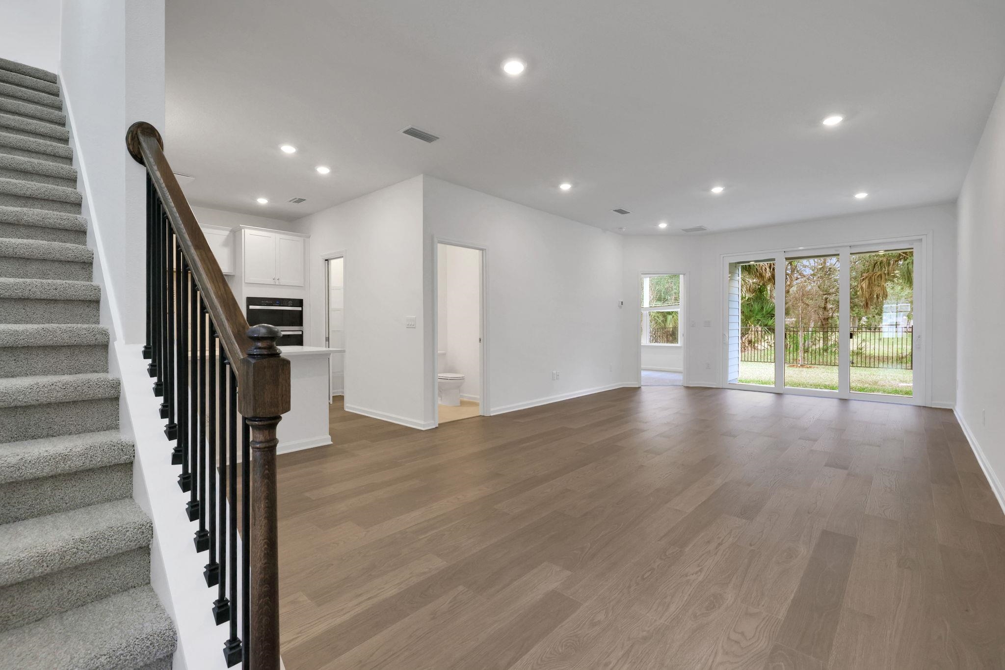 Image 18 of 37 For 224 Misty Harbor Trce