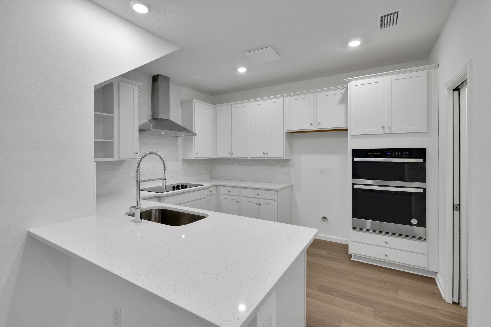 Image 9 of 37 For 224 Misty Harbor Trce