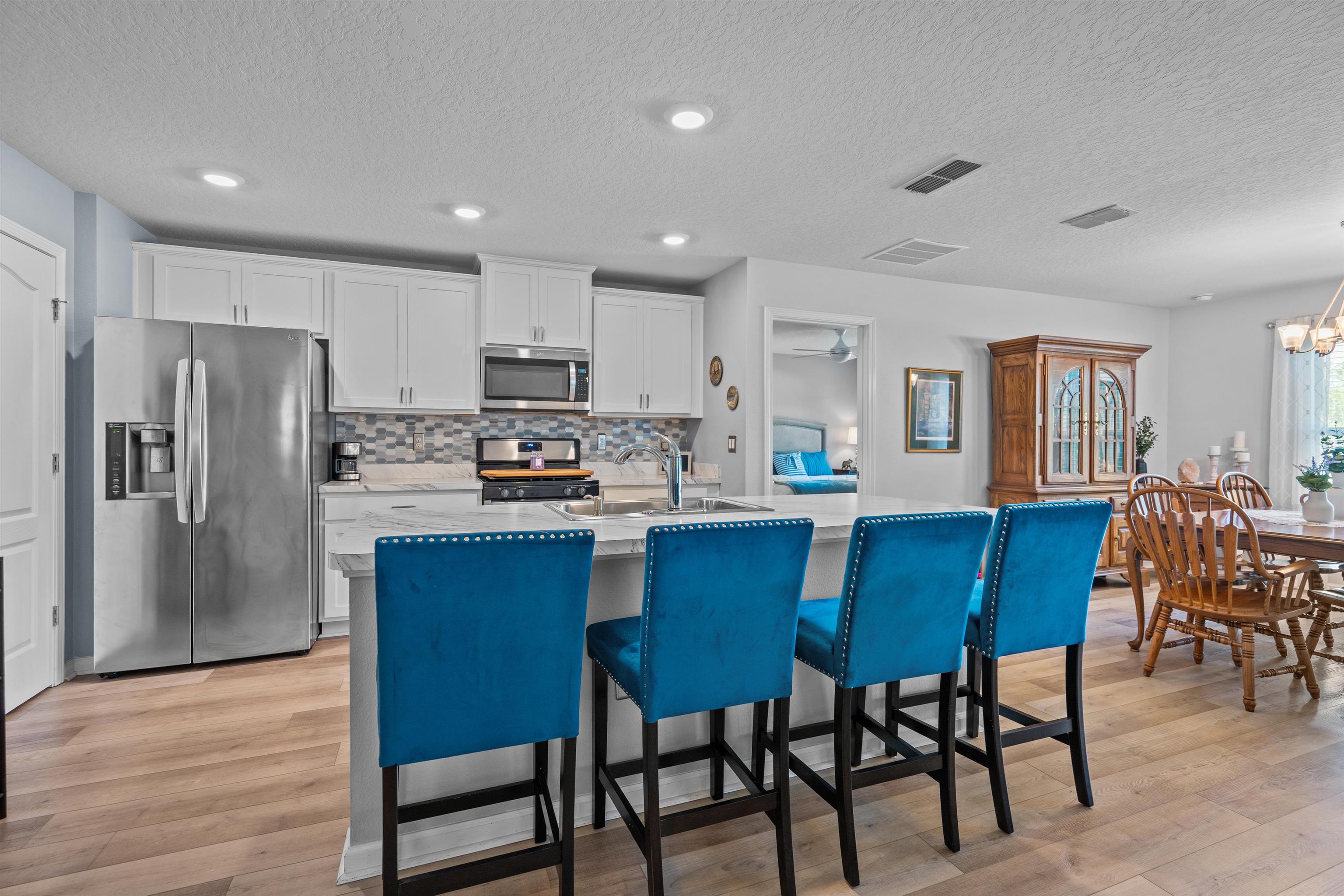 Image 11 of 55 For 606 Grand Reserve