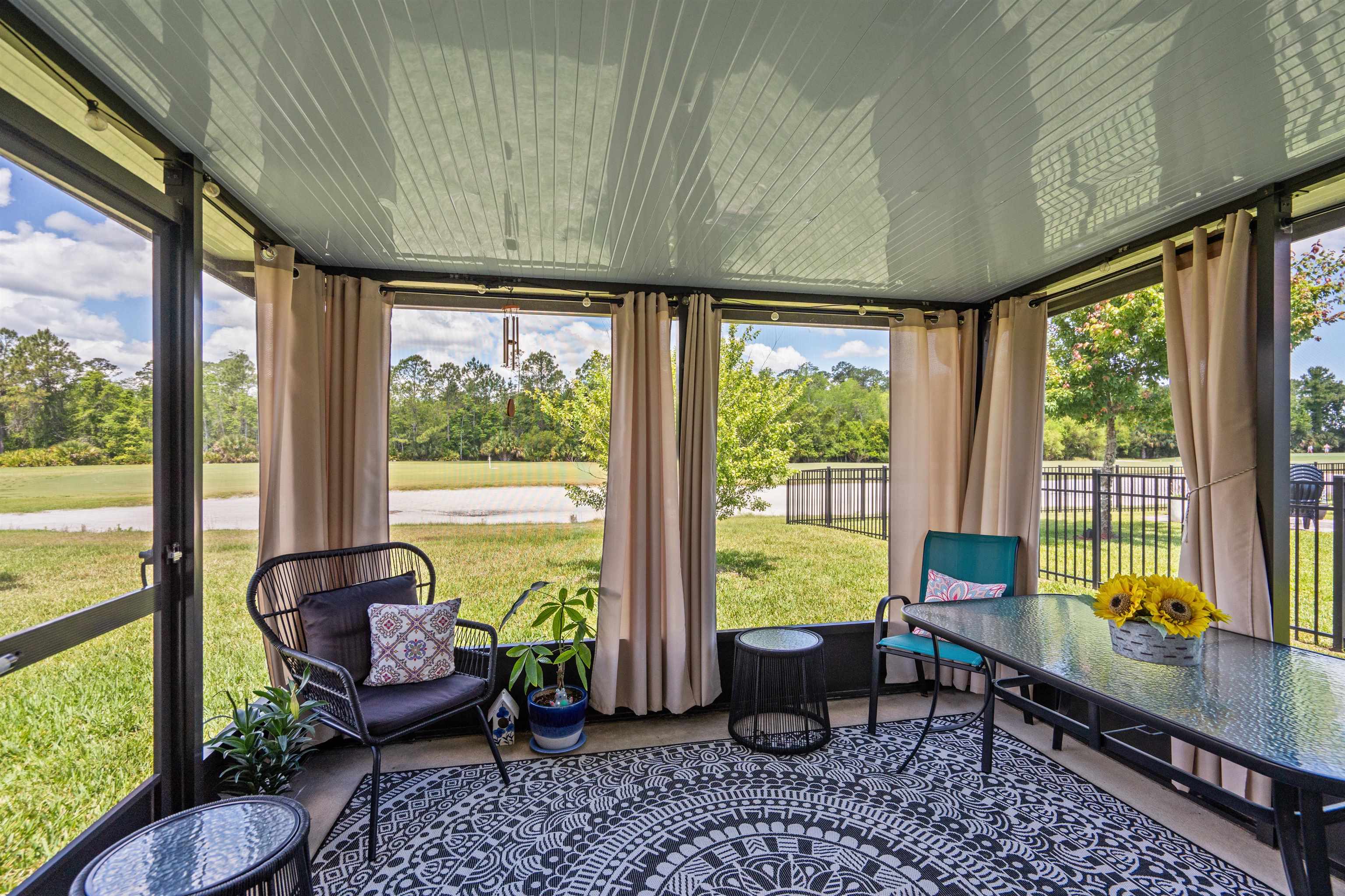 Image 18 of 55 For 606 Grand Reserve