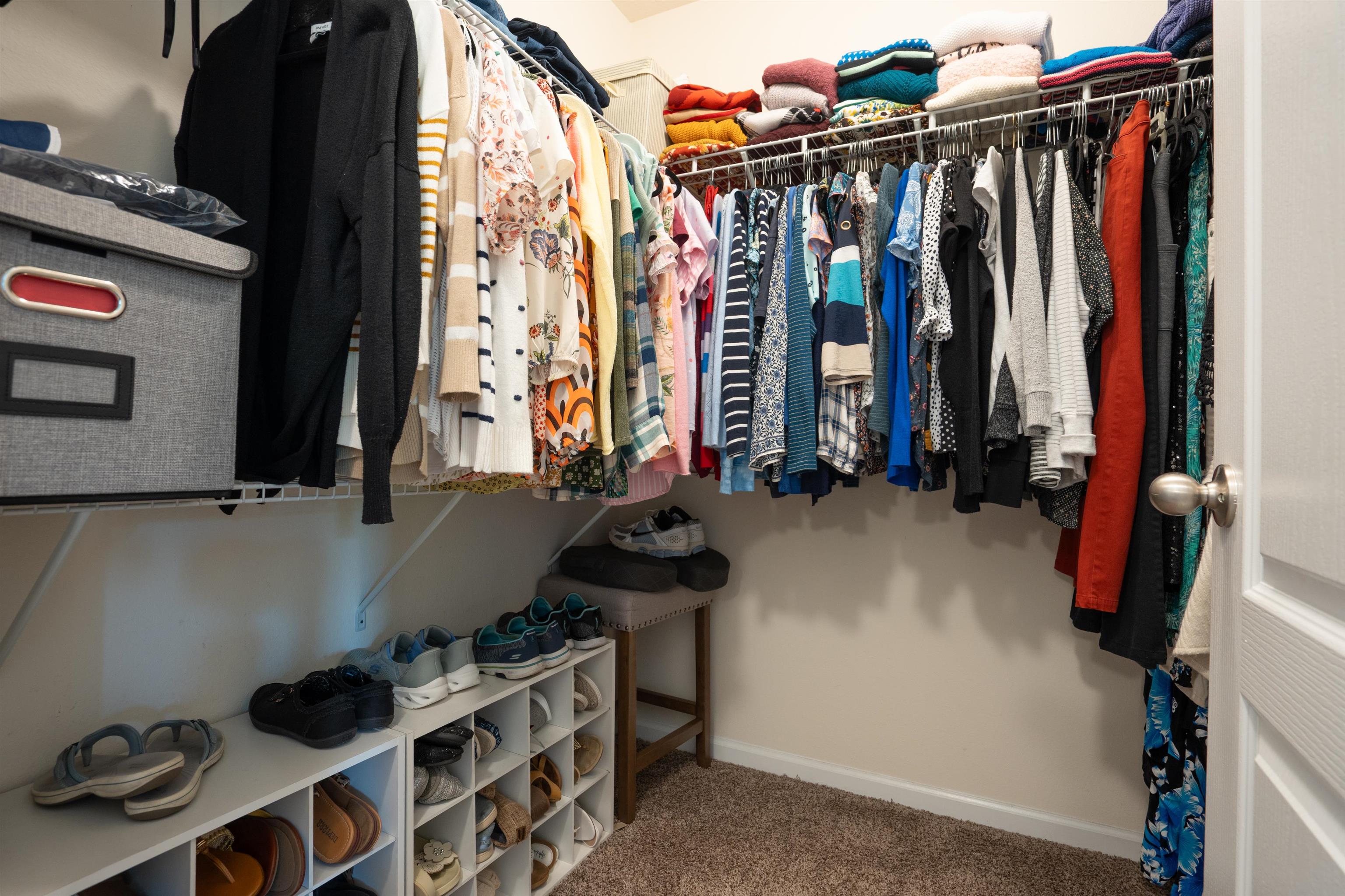 Image 41 of 55 For 606 Grand Reserve