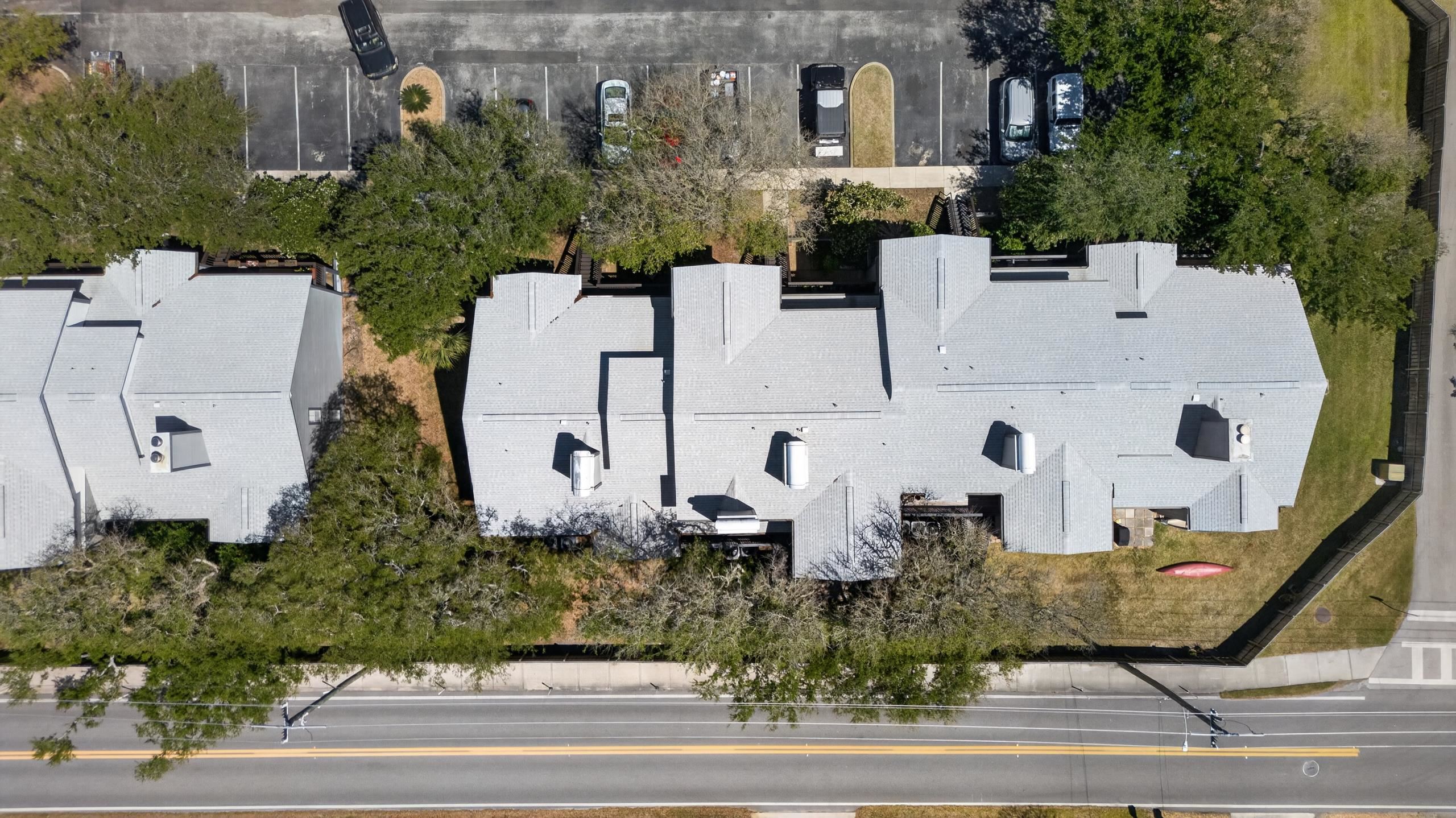 Image 33 of 56 For 200 16th St  205a