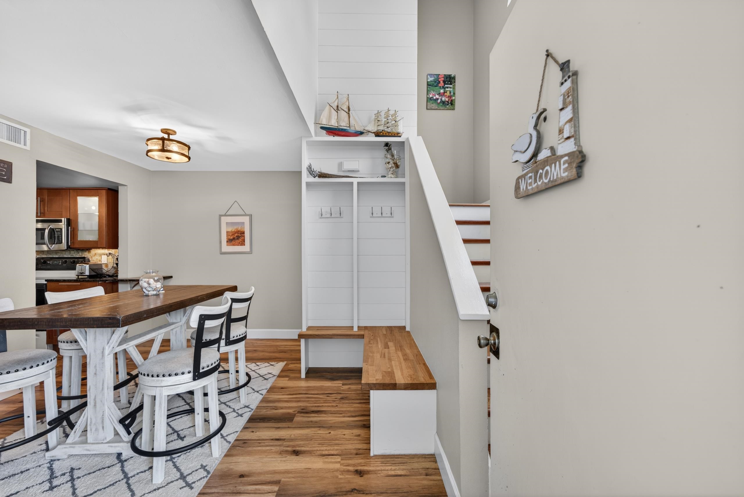 Image 4 of 56 For 200 16th St  205a