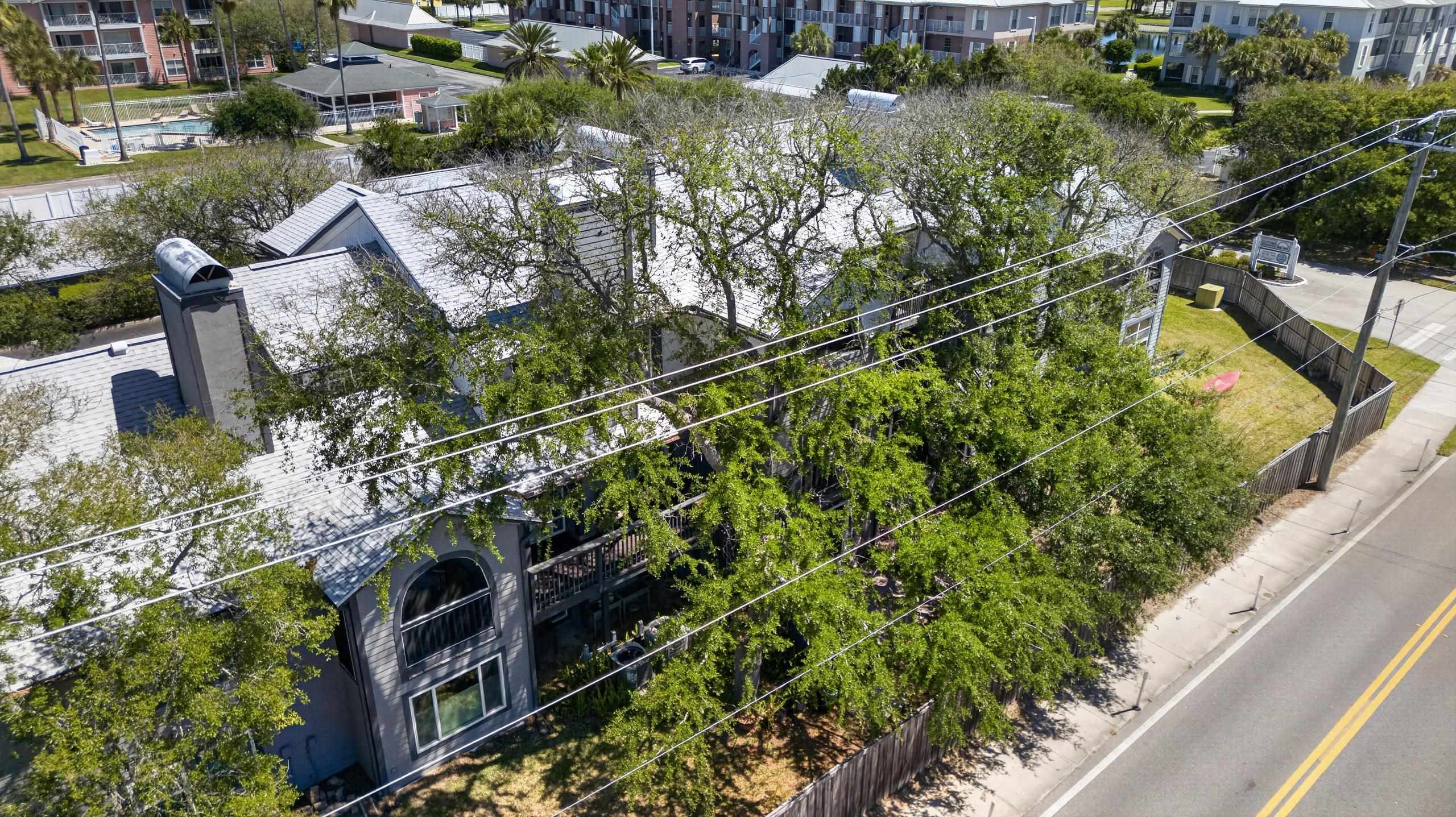 Image 41 of 56 For 200 16th St  205a