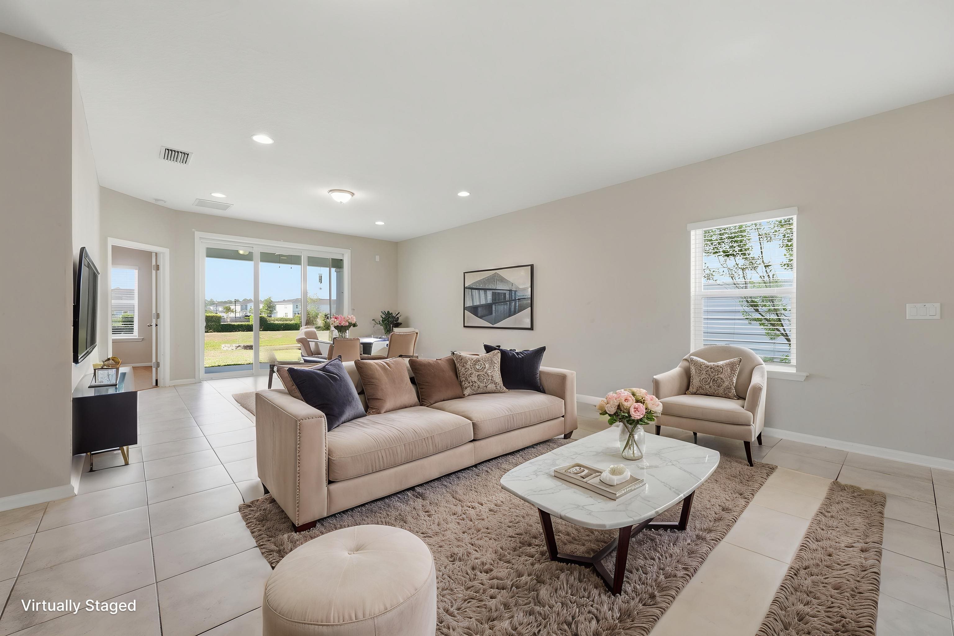 Image 10 of 37 For 324 Holly Forest Drive