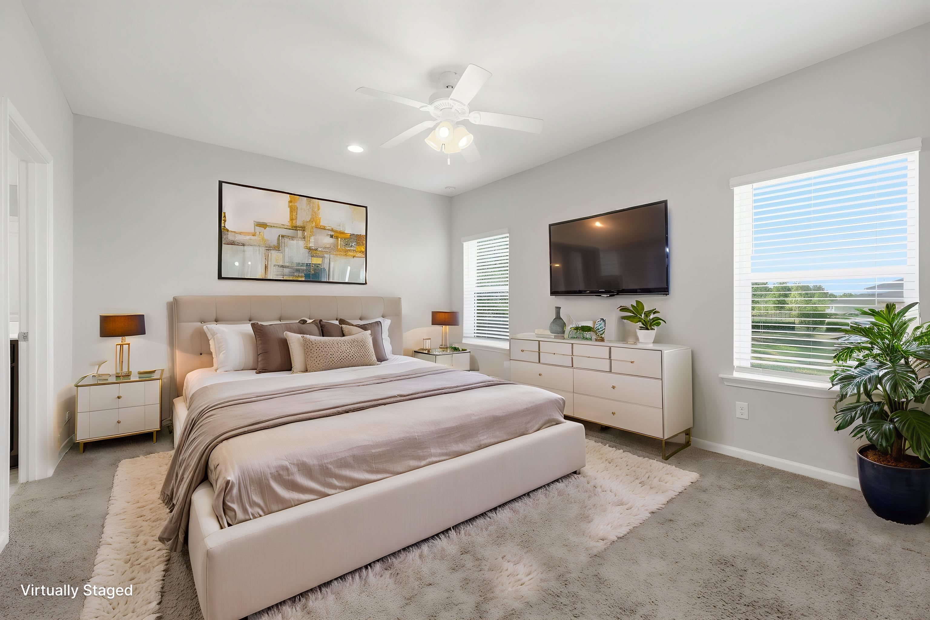 Image 19 of 37 For 324 Holly Forest Drive