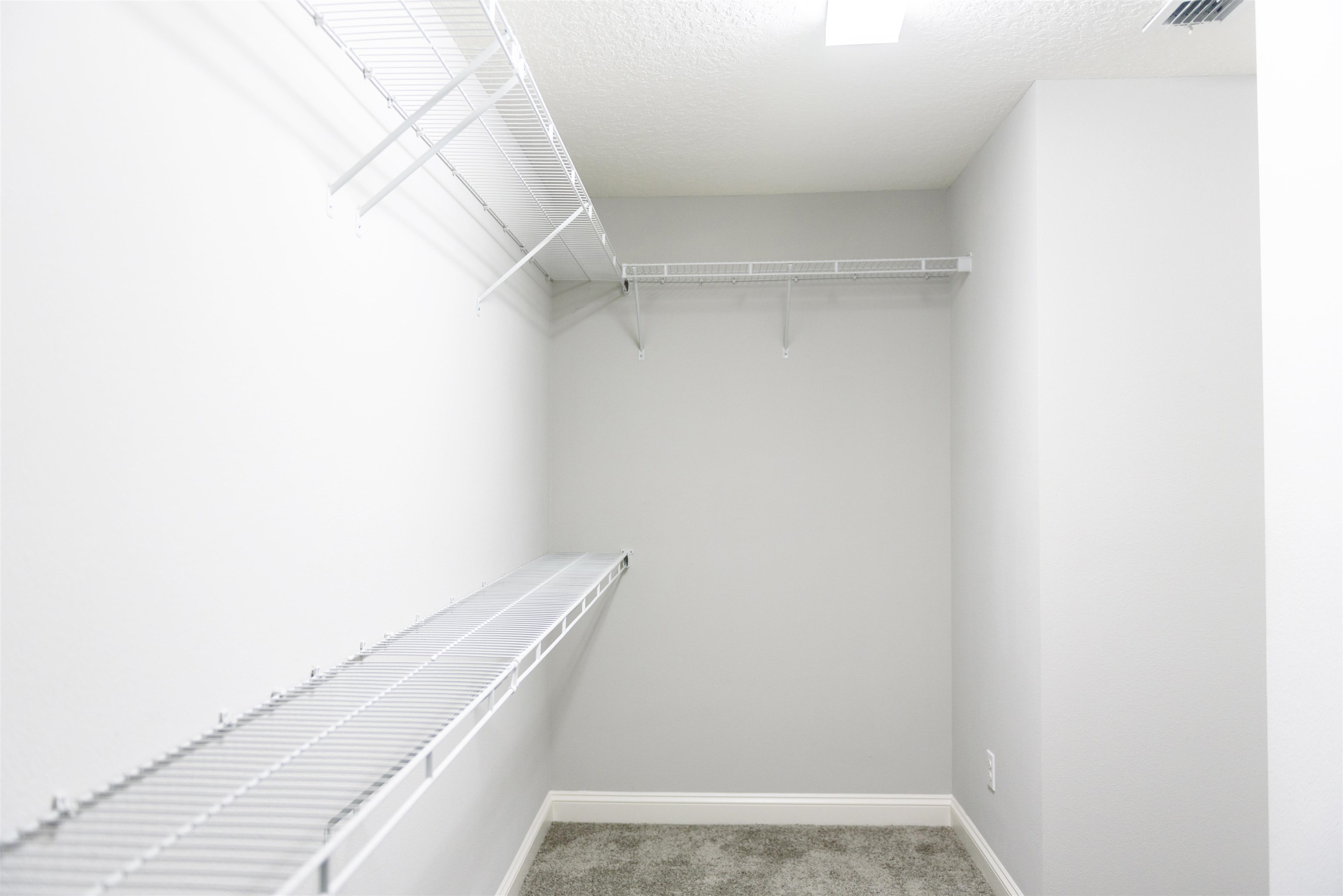 Image 26 of 30 For 3803 Coastal Cove Circle