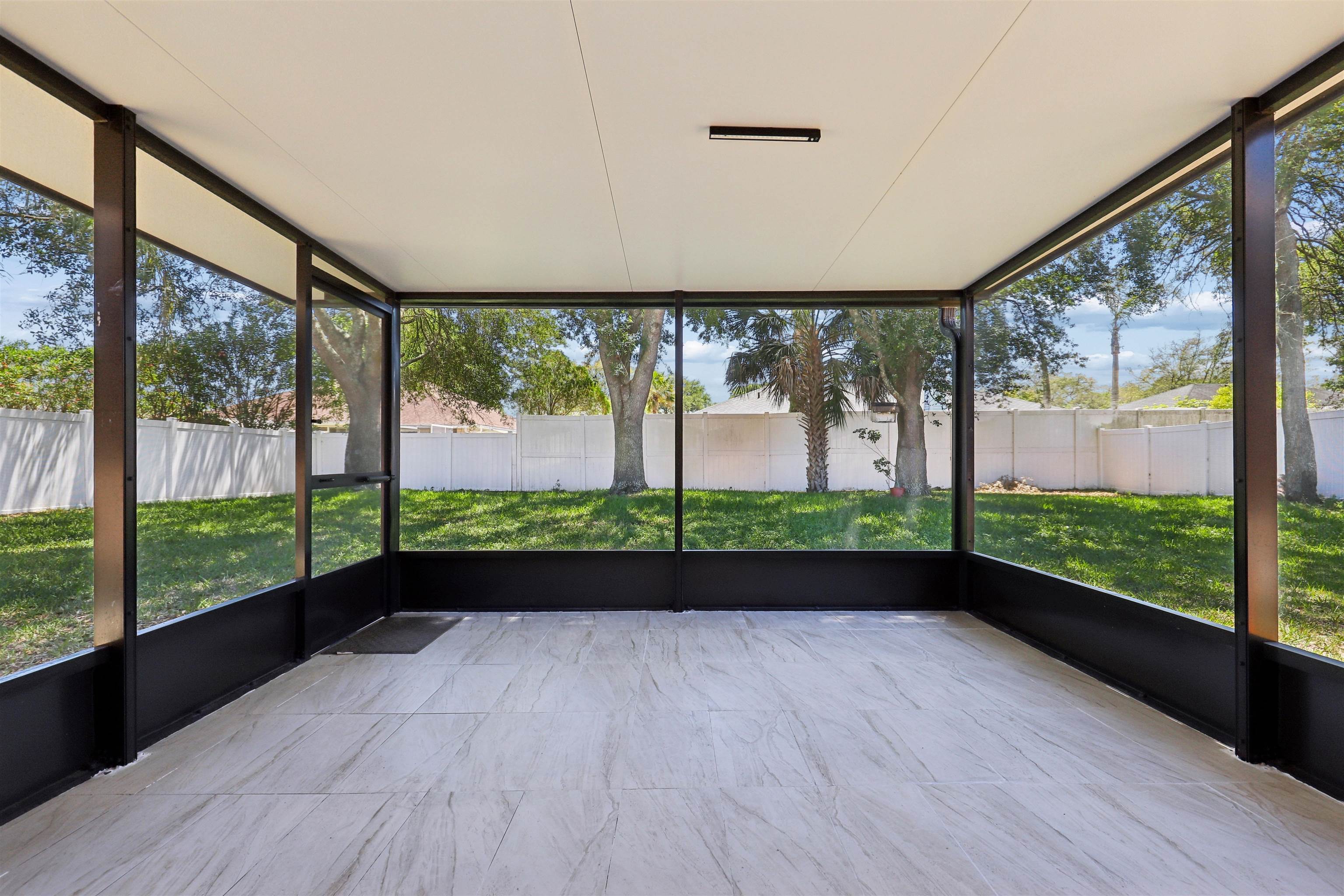 Image 33 of 44 For 12564 Kernan Forest Blvd