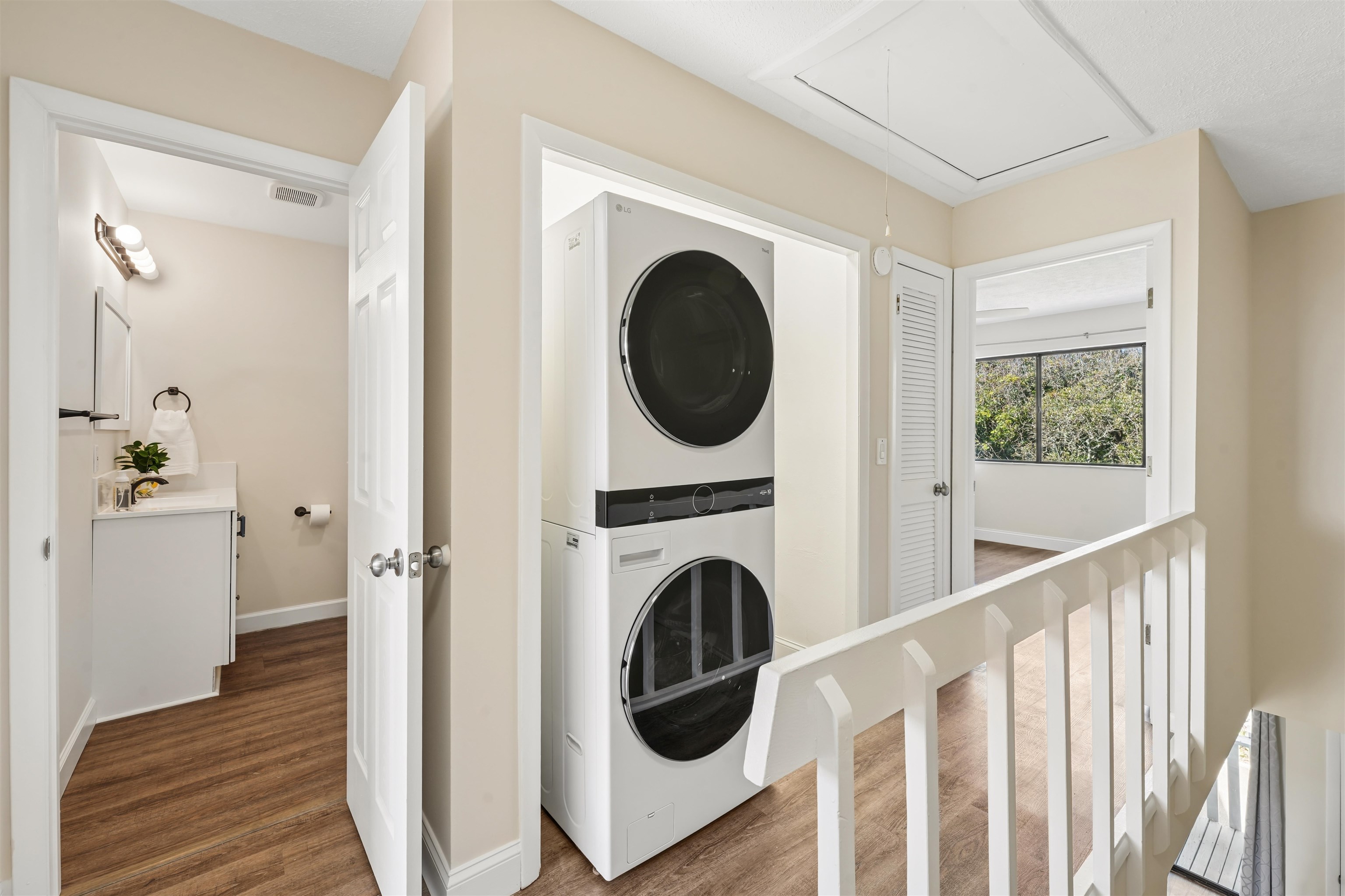 Image 16 of 41 For 3145 Coastal Hwy  1134