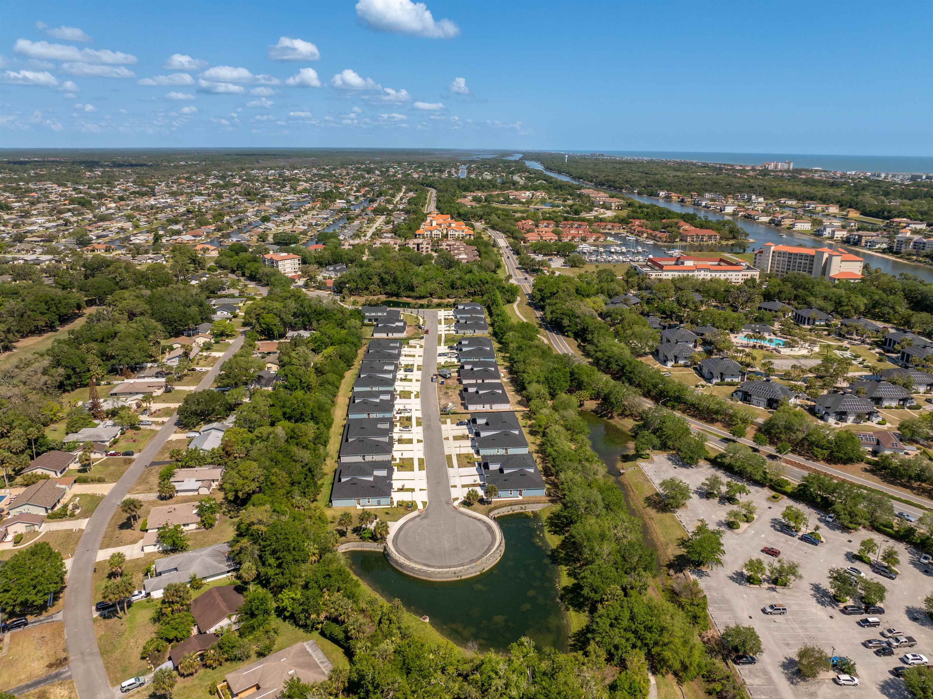 Image 48 of 75 For 219 Misty Harbor Trce