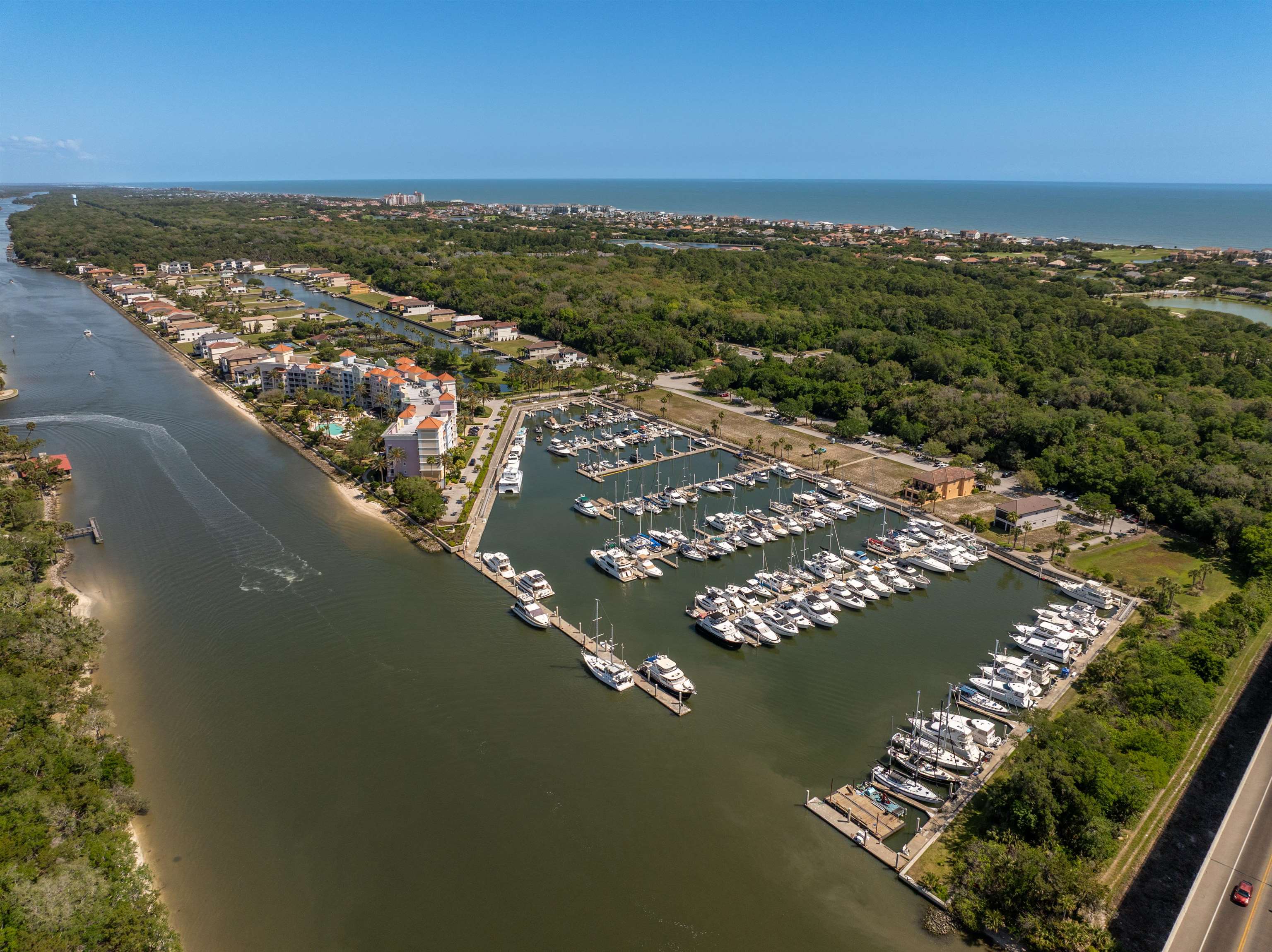 Image 50 of 75 For 219 Misty Harbor Trce