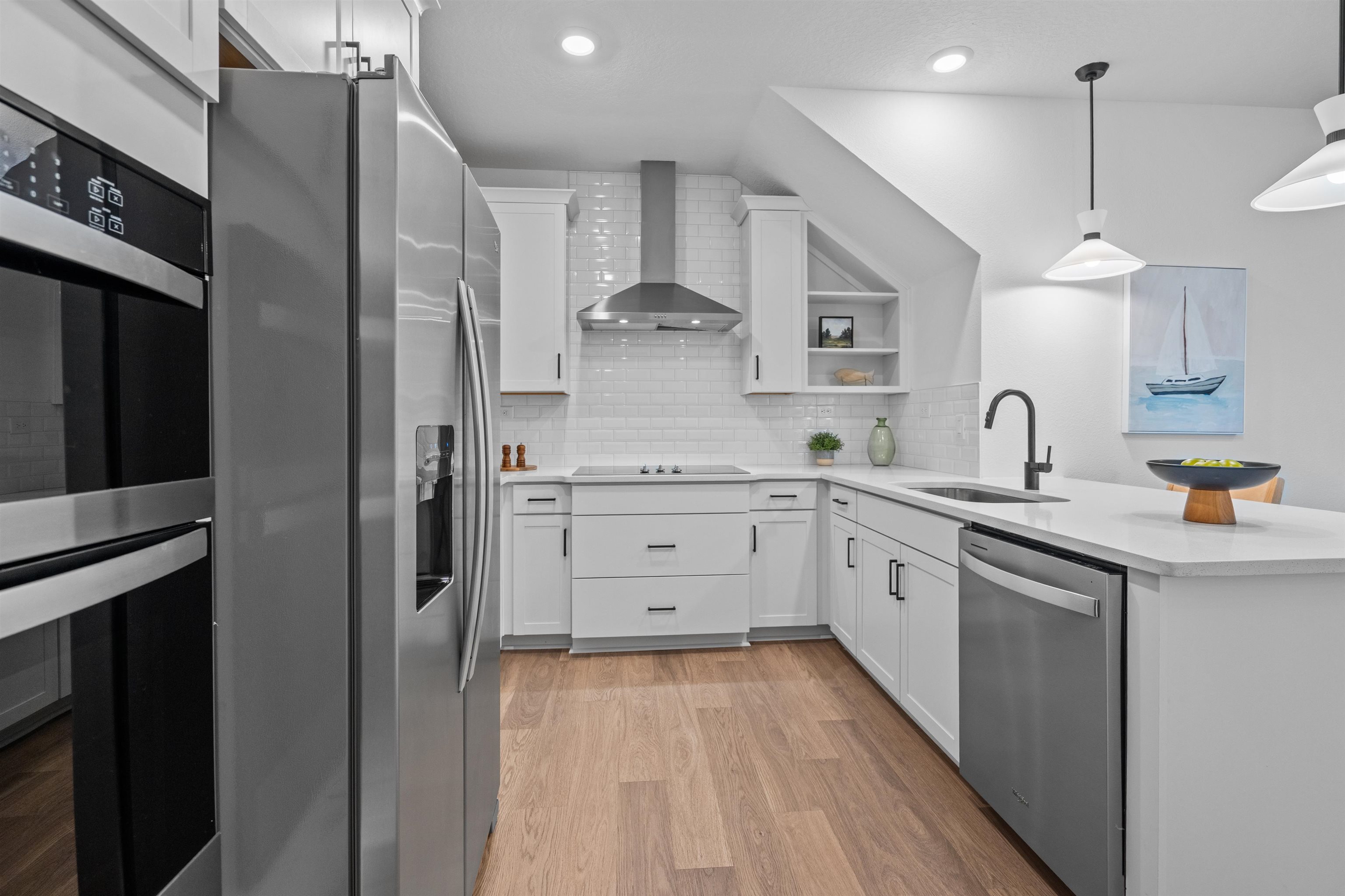 Image 8 of 75 For 219 Misty Harbor Trce