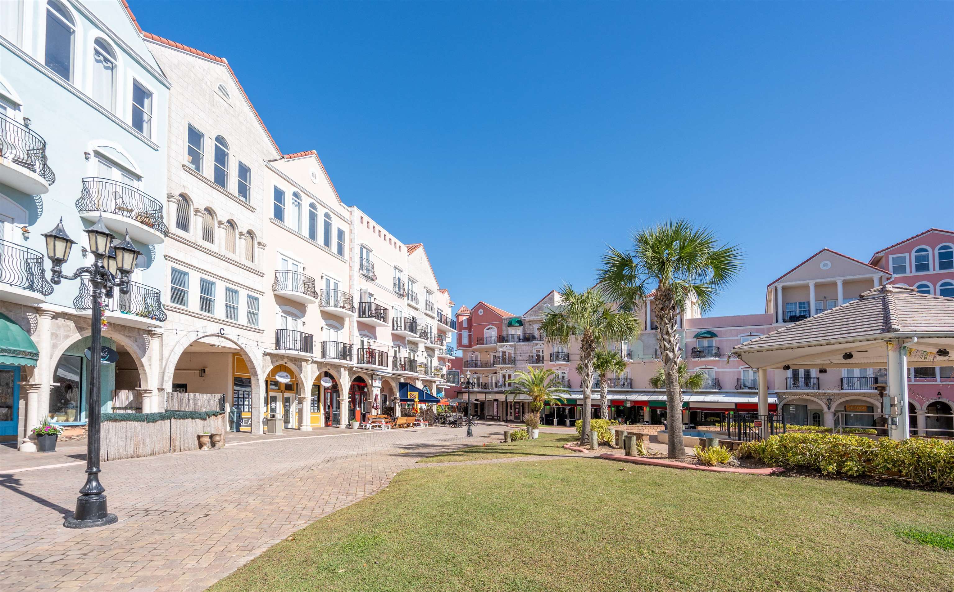 Image 60 of 75 For 232 Misty Harbor Trce