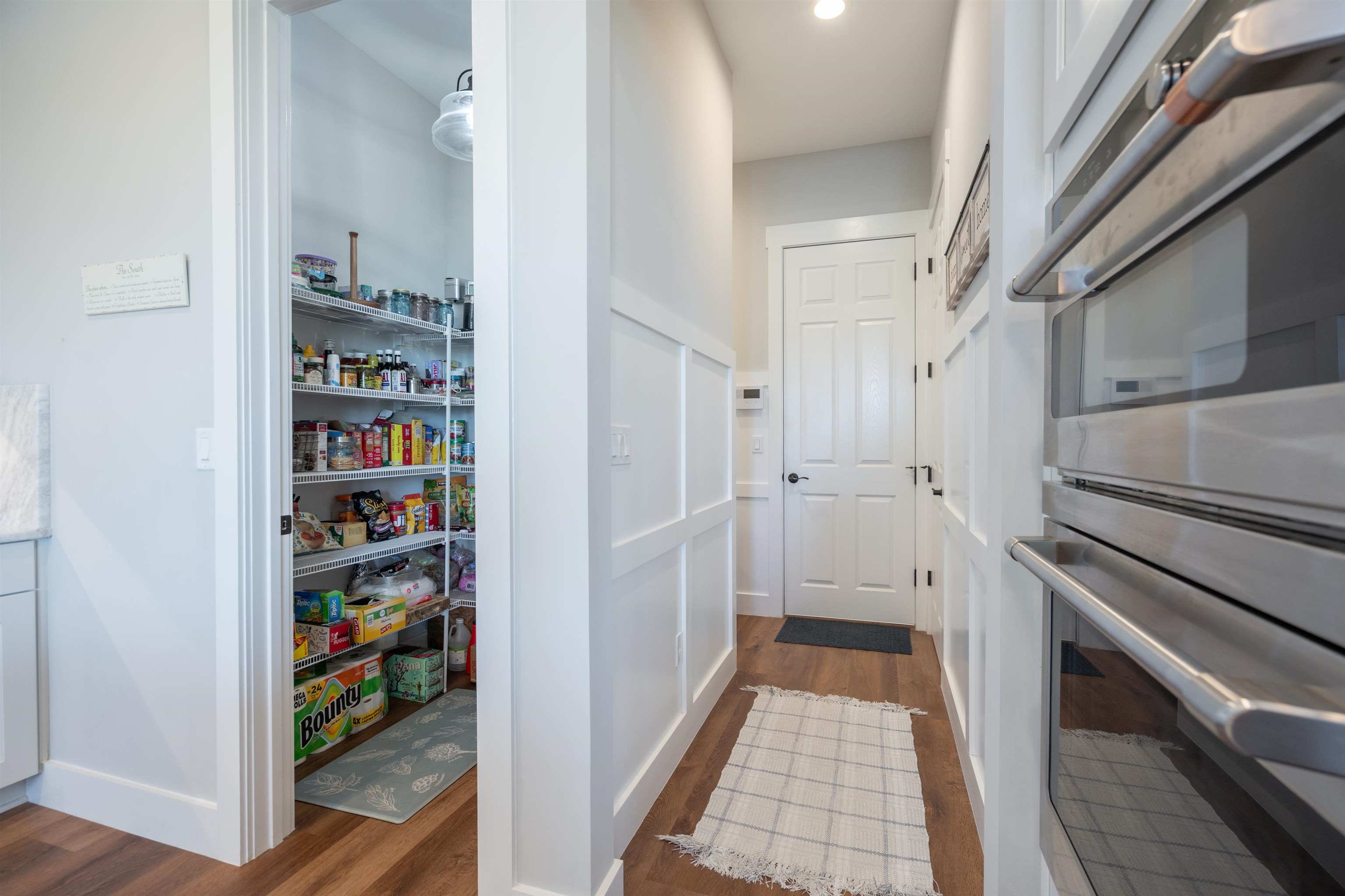 Image 21 of 51 For 136 Espanita Blvd