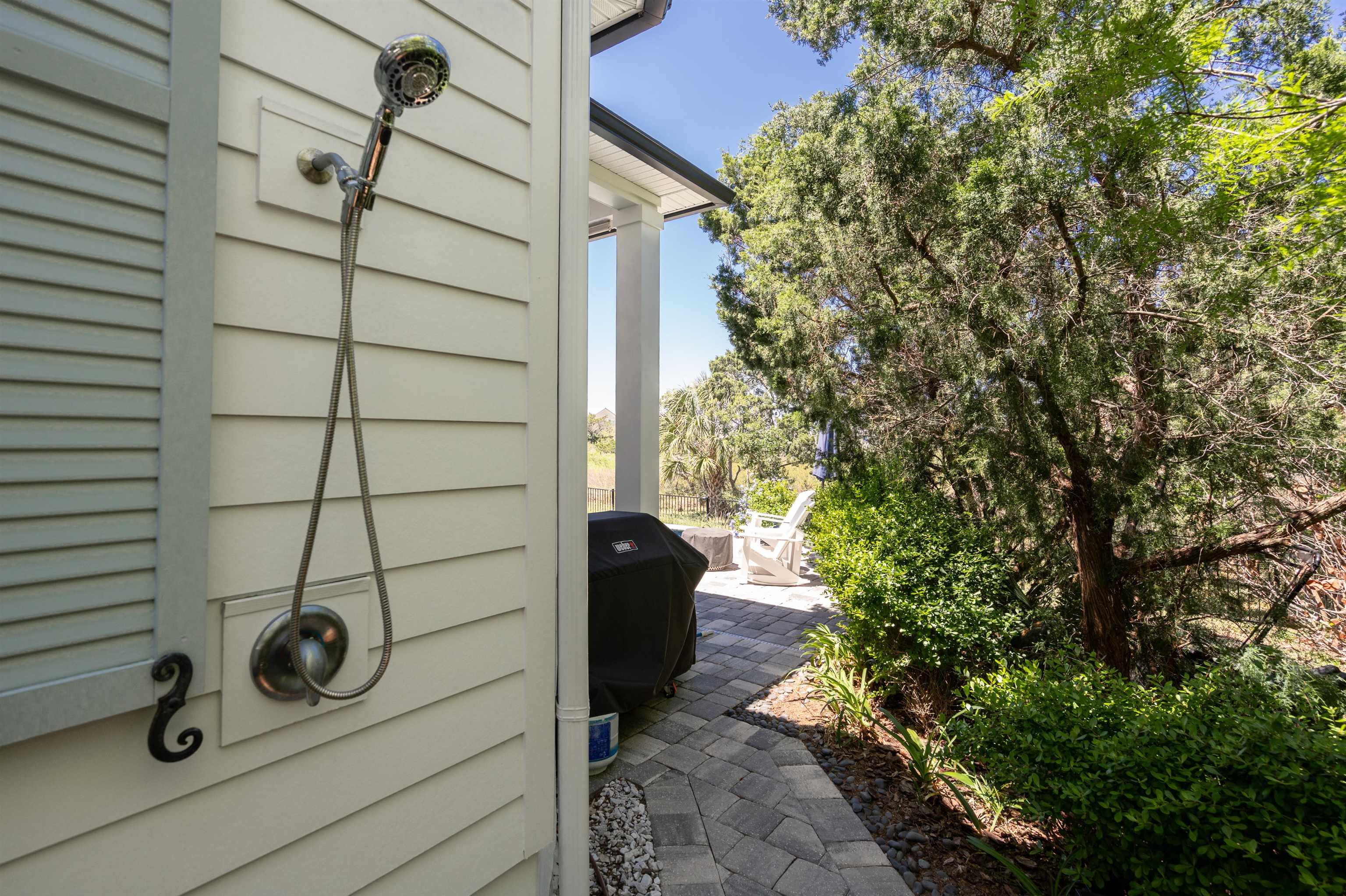 Image 41 of 51 For 136 Espanita Blvd