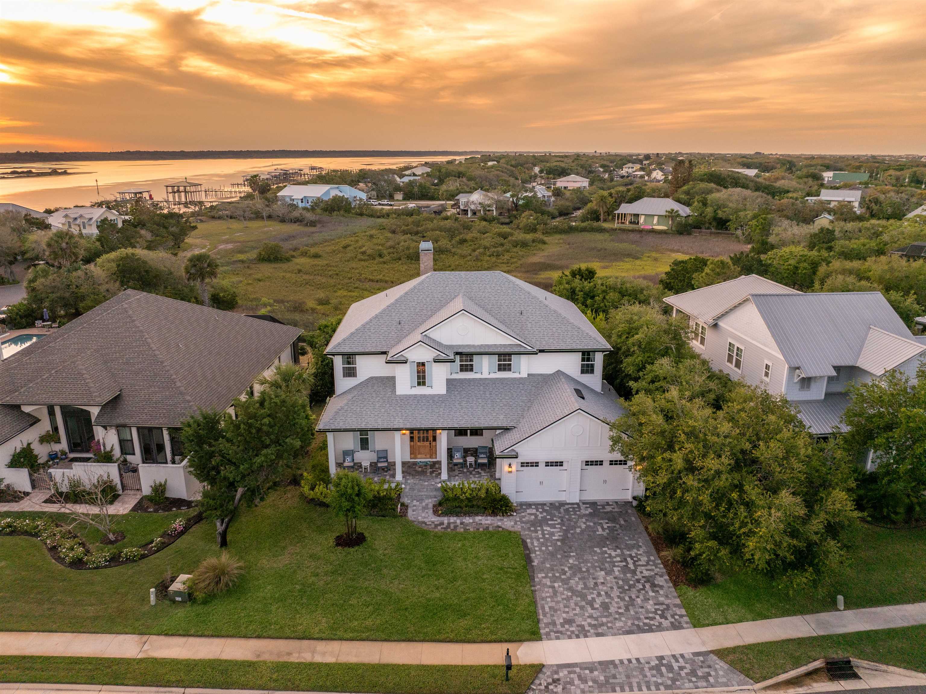 Image 46 of 51 For 136 Espanita Blvd