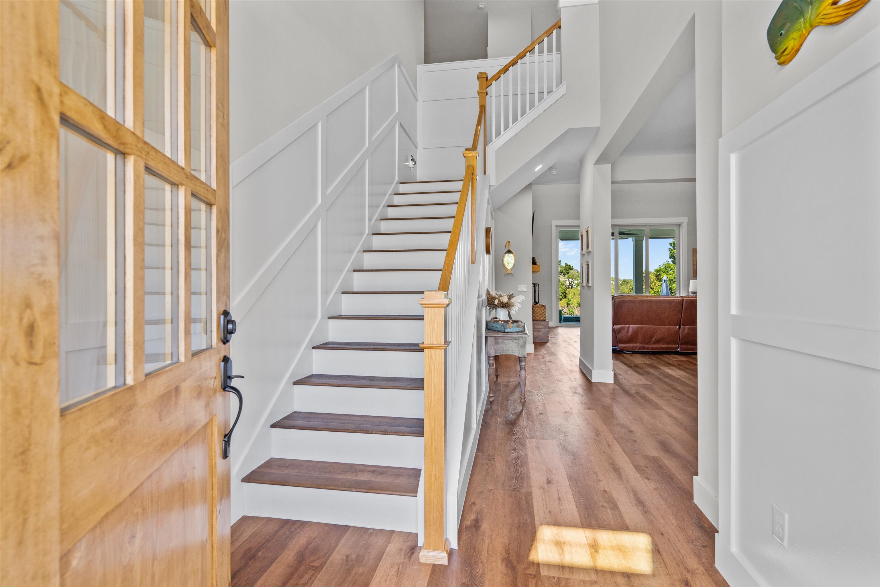 Image 6 of 51 For 136 Espanita Blvd