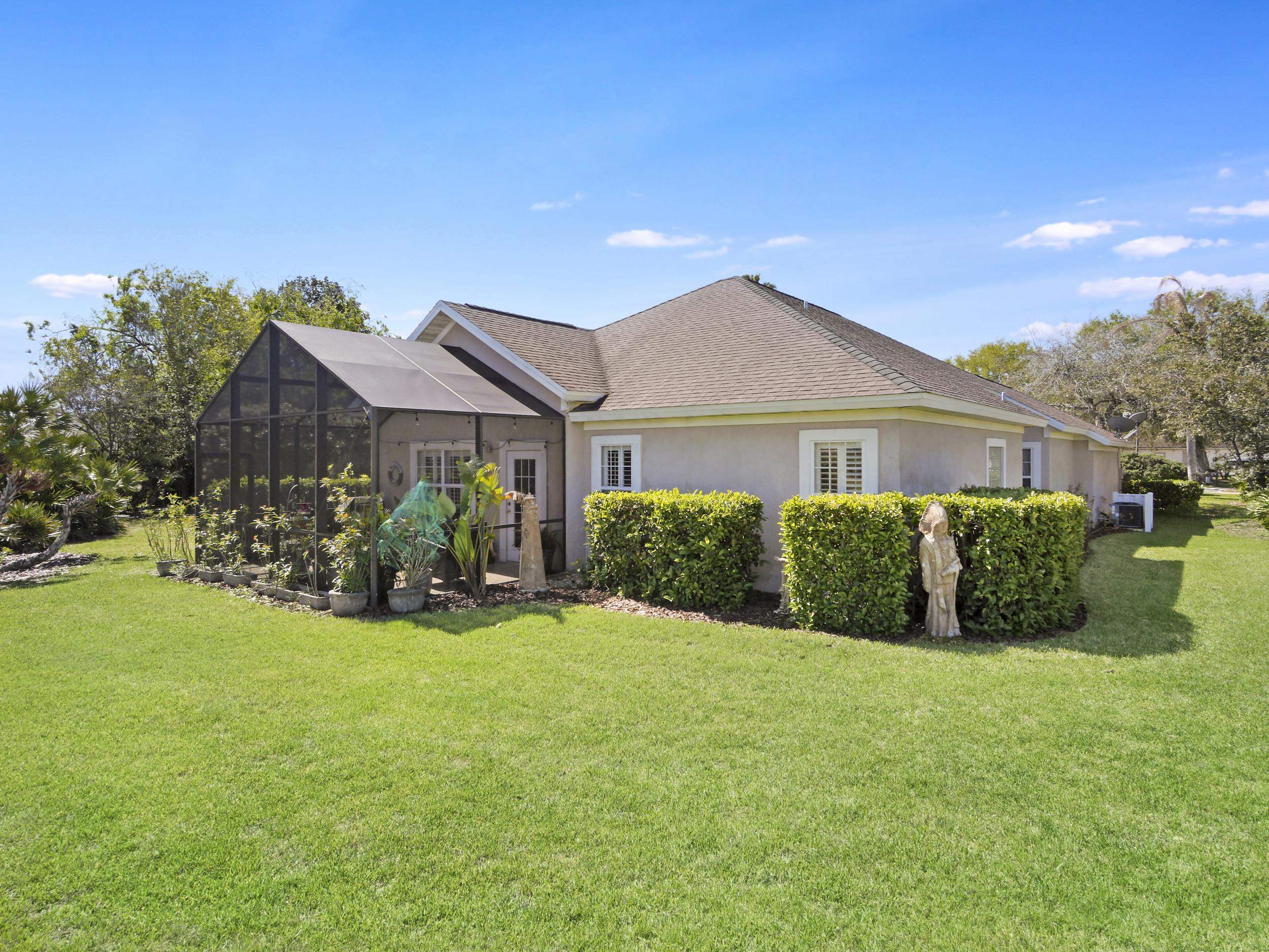 Image 30 of 33 For 804 Doral Ct