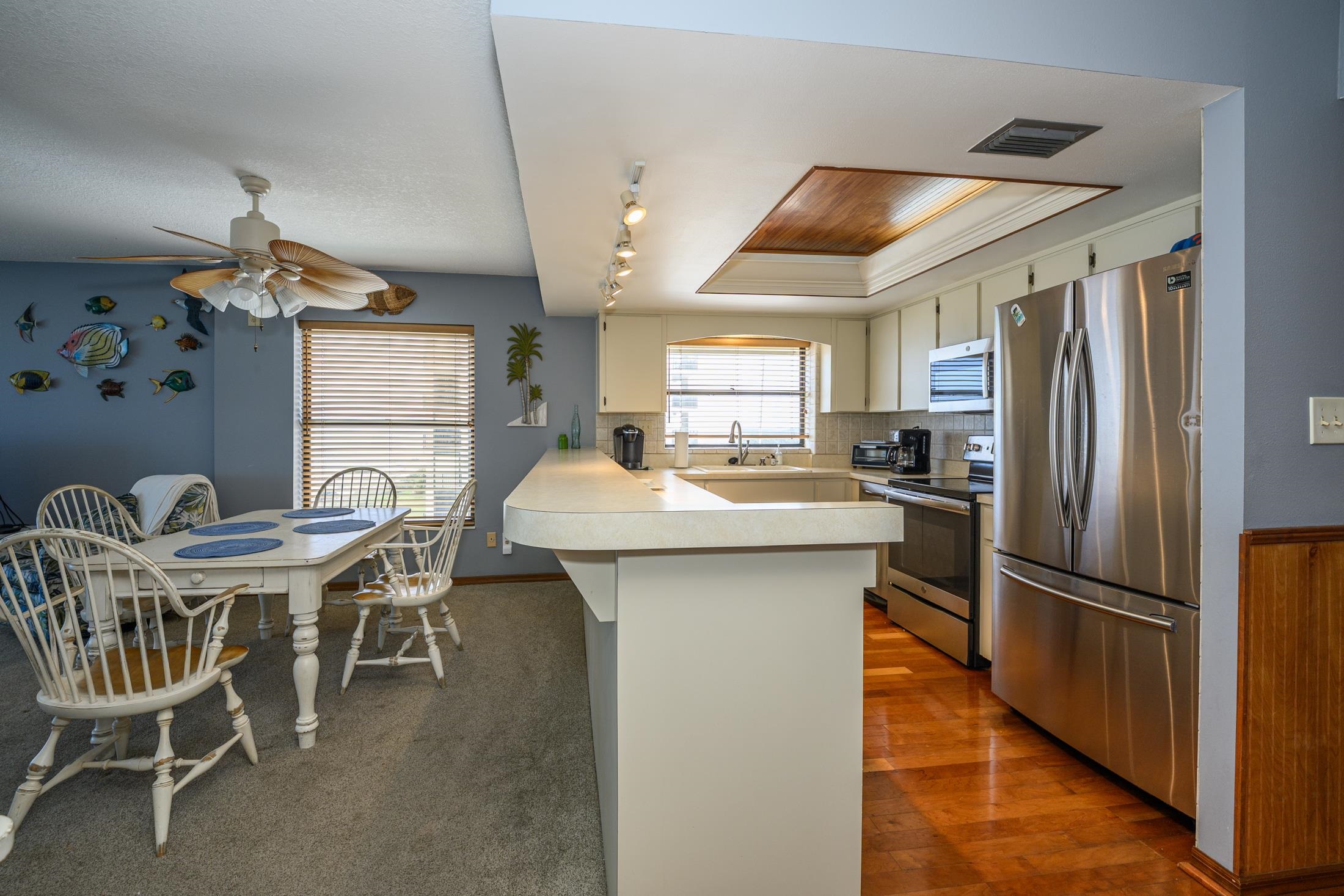 Image 13 of 24 For 8000 A1a S. Sand Dollar 2-408