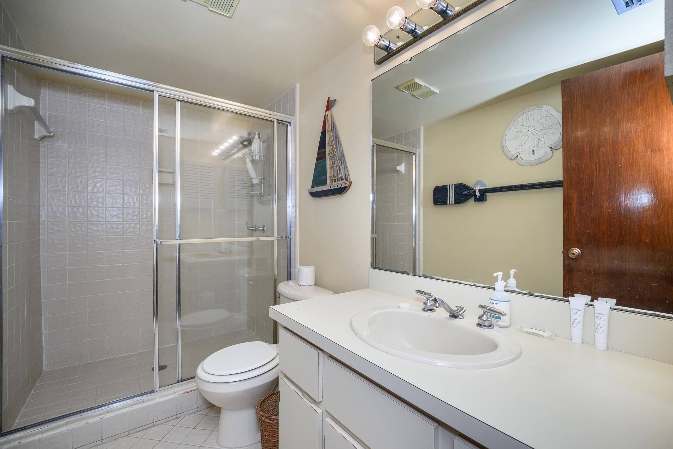 Image 22 of 24 For 8000 A1a S. Sand Dollar 2-408