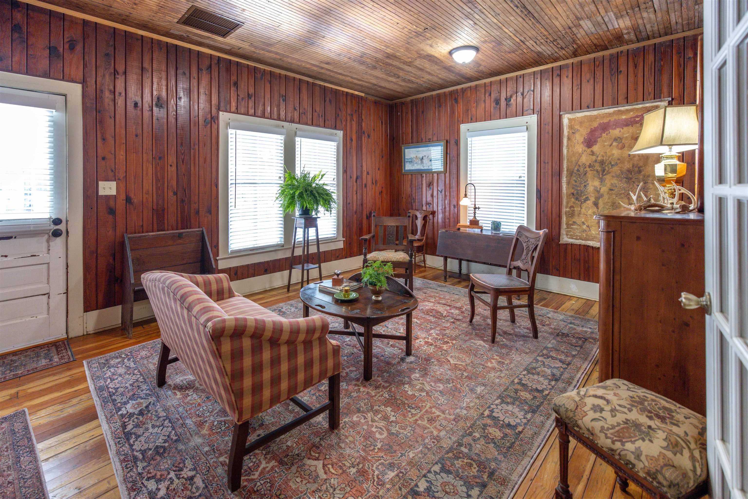 Image 15 of 59 For 86 Masters Dr