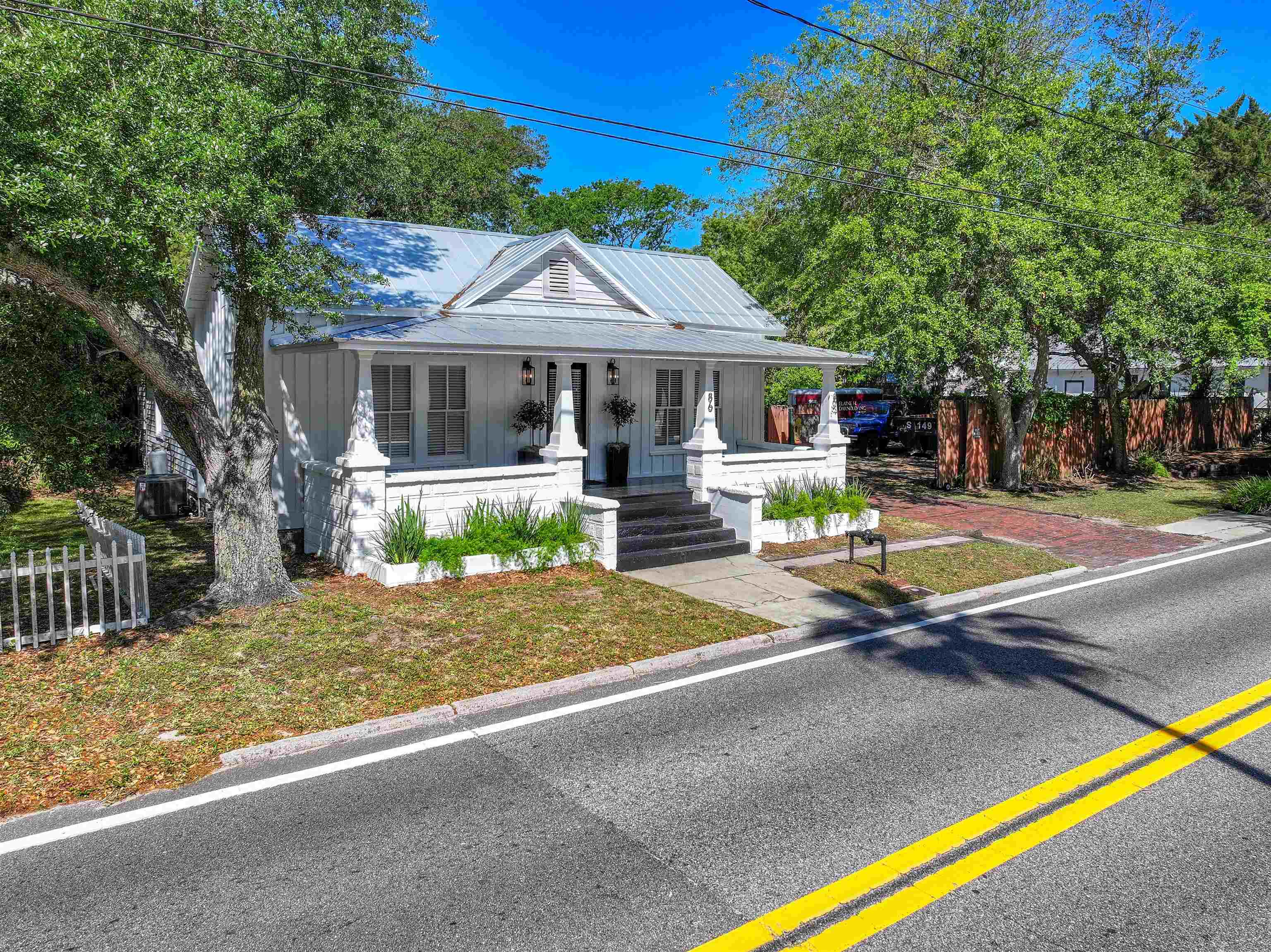 Image 2 of 59 For 86 Masters Dr