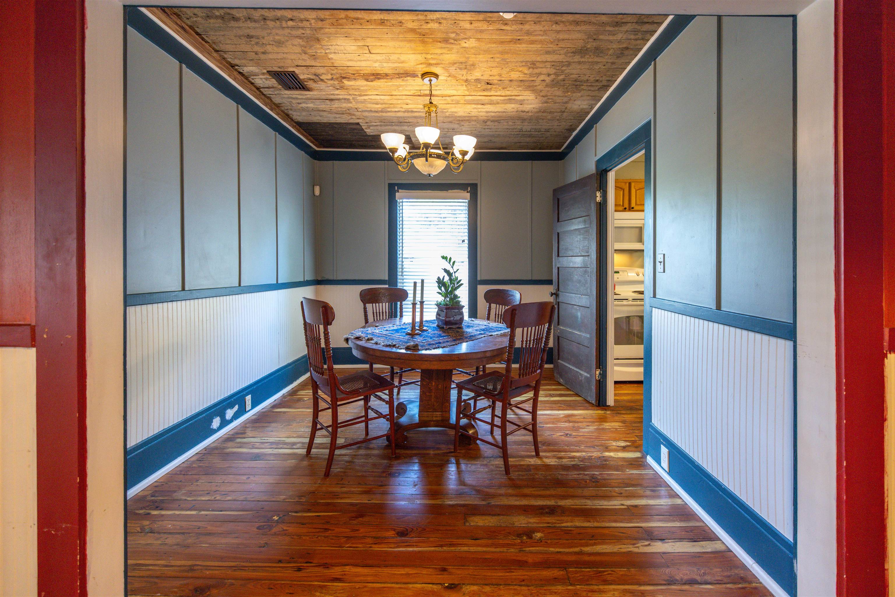 Image 22 of 59 For 86 Masters Dr