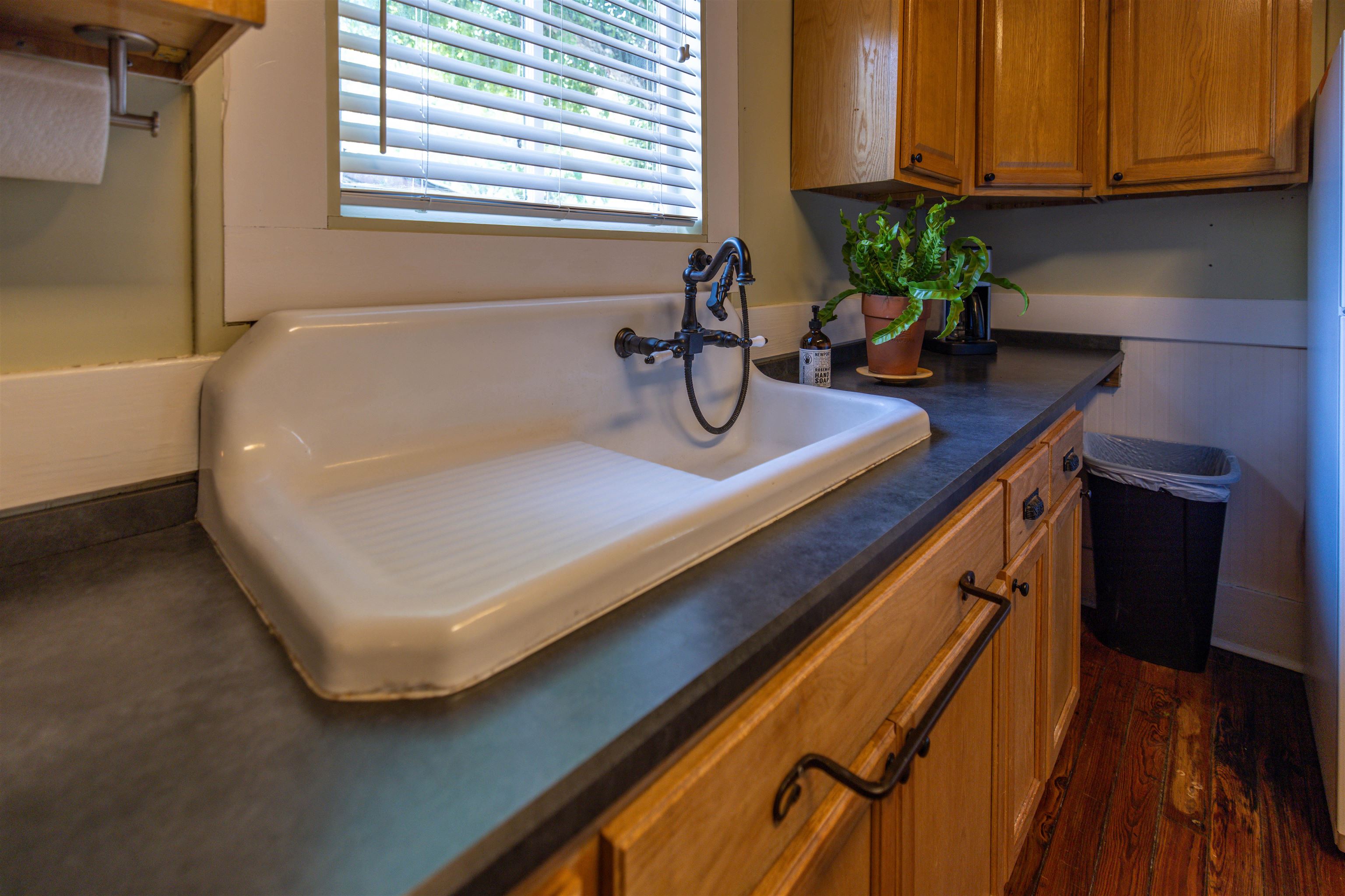 Image 32 of 59 For 86 Masters Dr