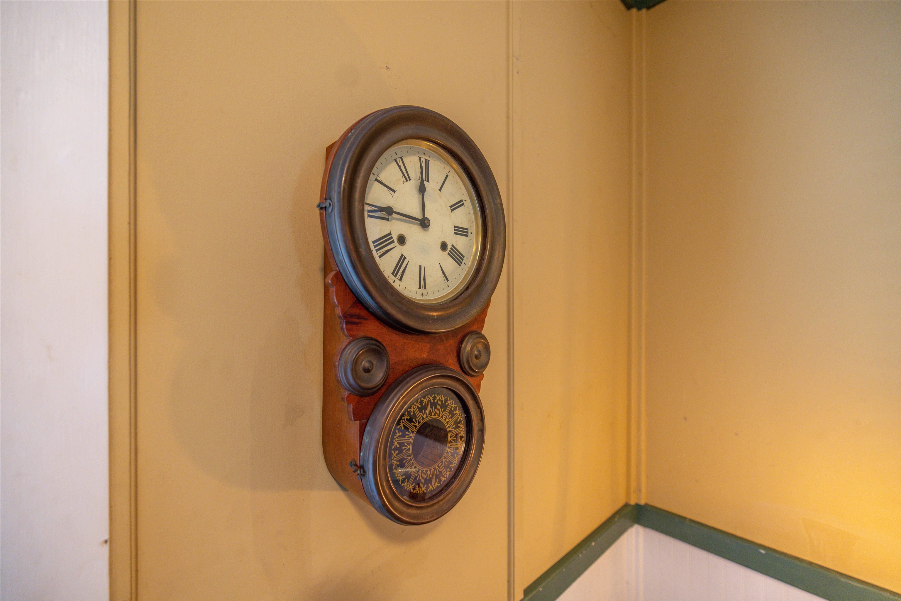 Image 38 of 59 For 86 Masters Dr