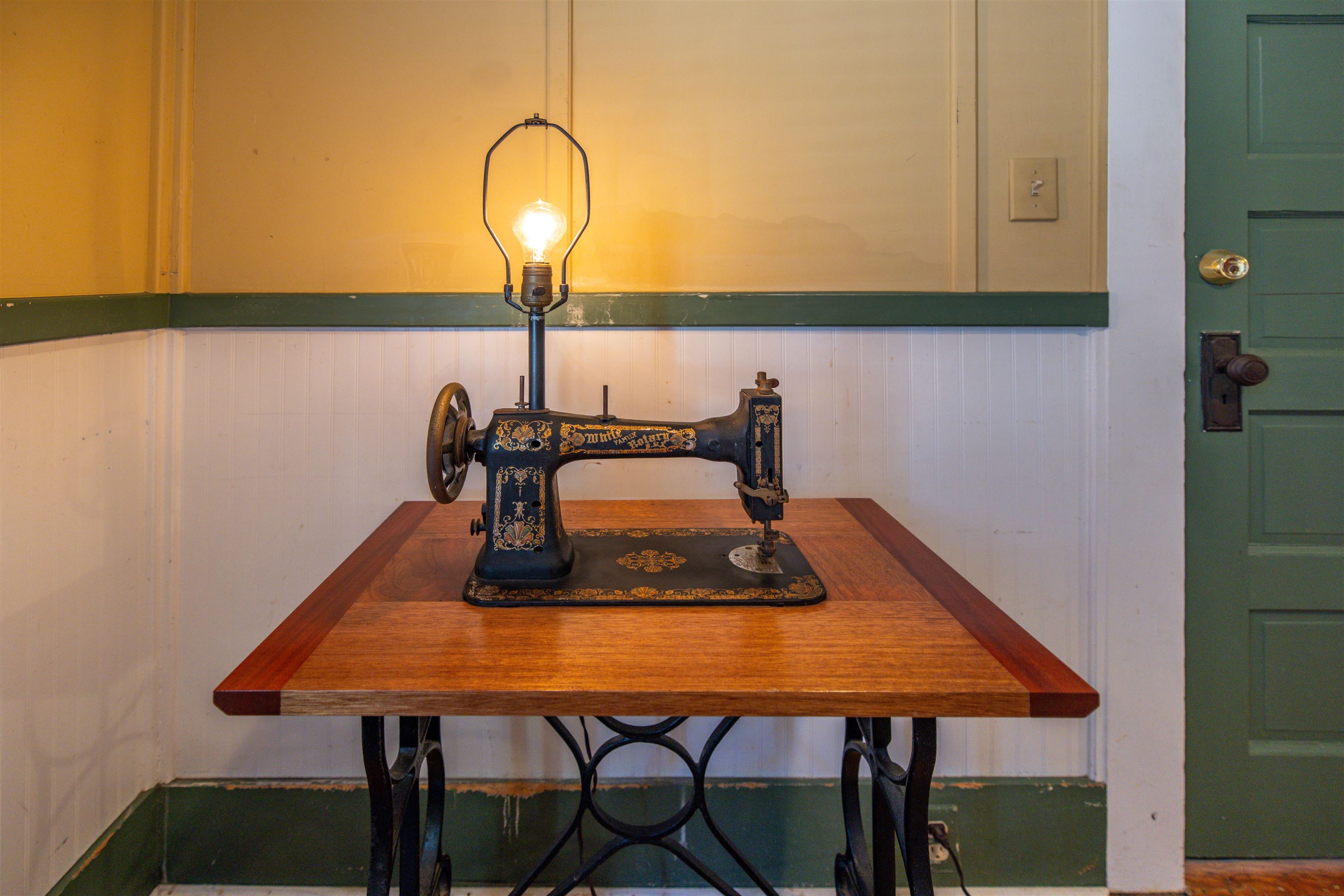 Image 39 of 59 For 86 Masters Dr