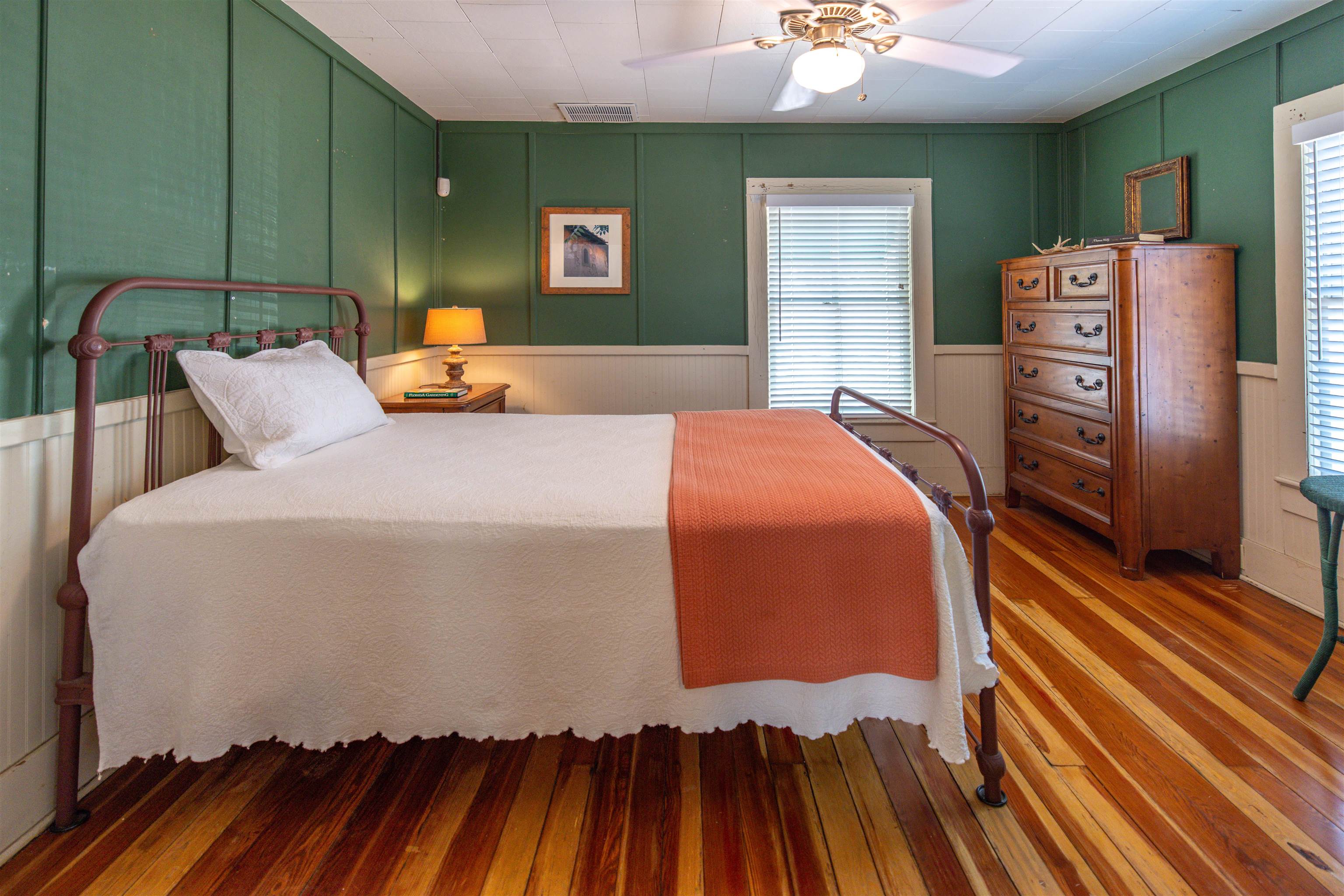 Image 42 of 59 For 86 Masters Dr