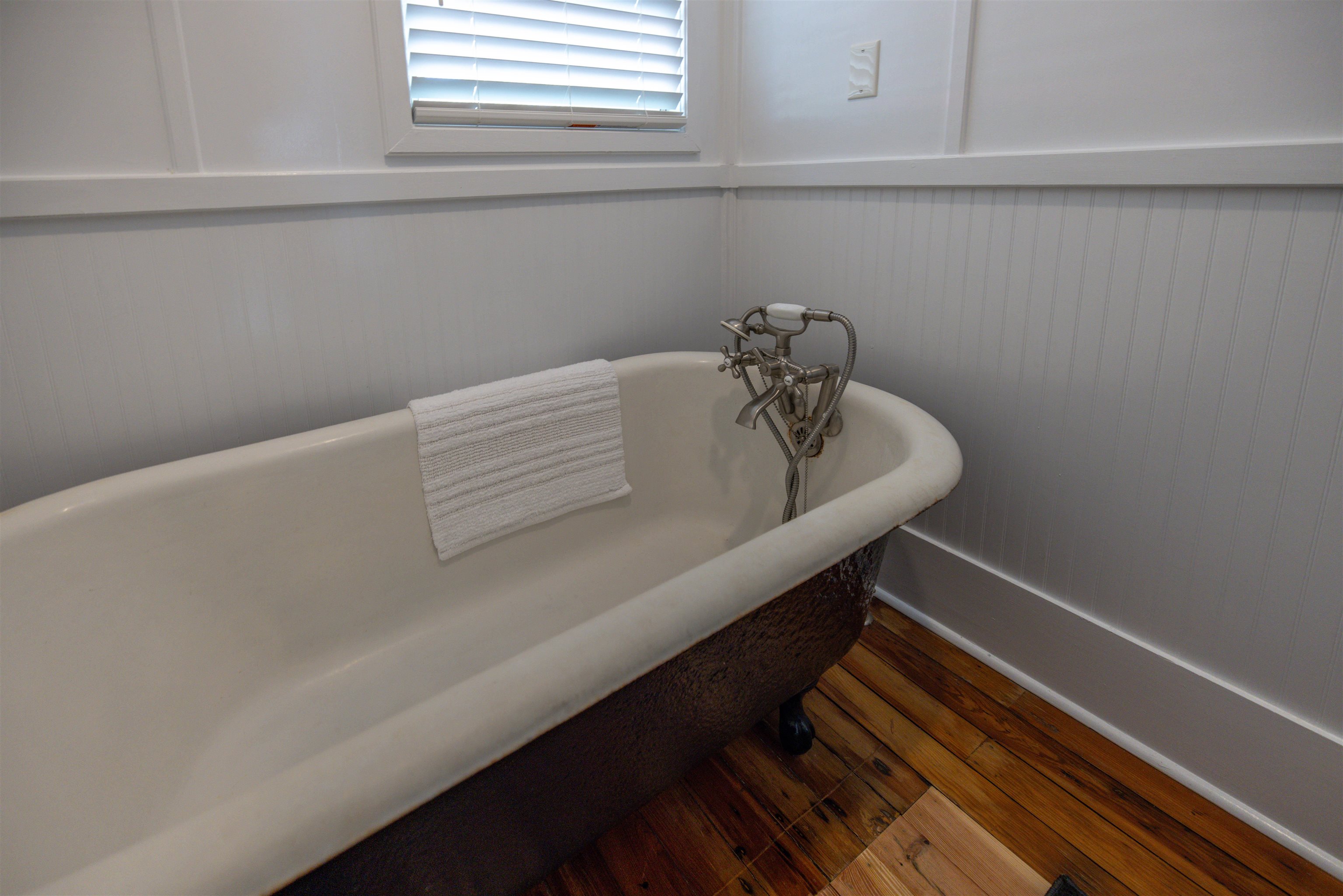 Image 46 of 59 For 86 Masters Dr