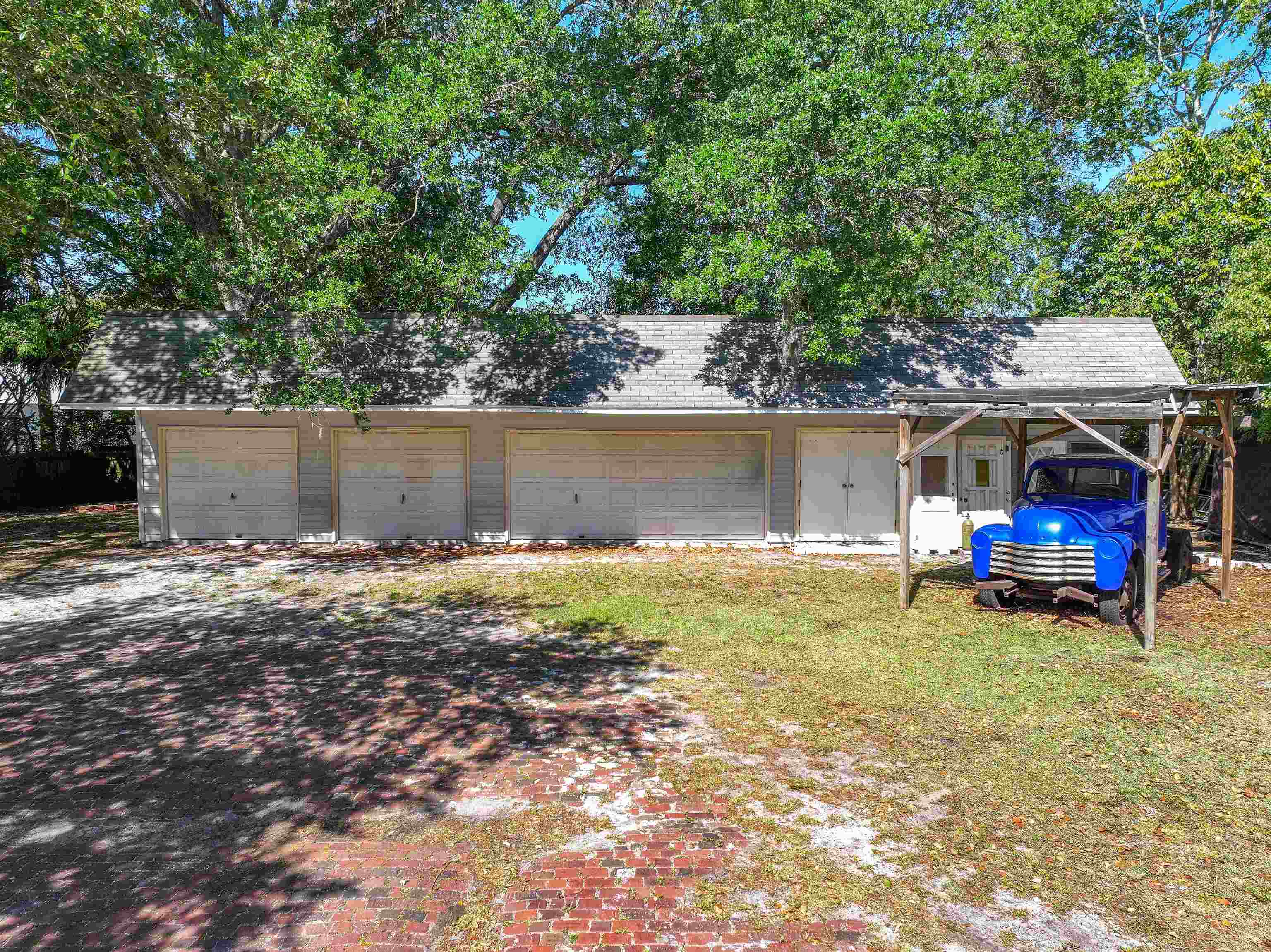 Image 52 of 59 For 86 Masters Dr